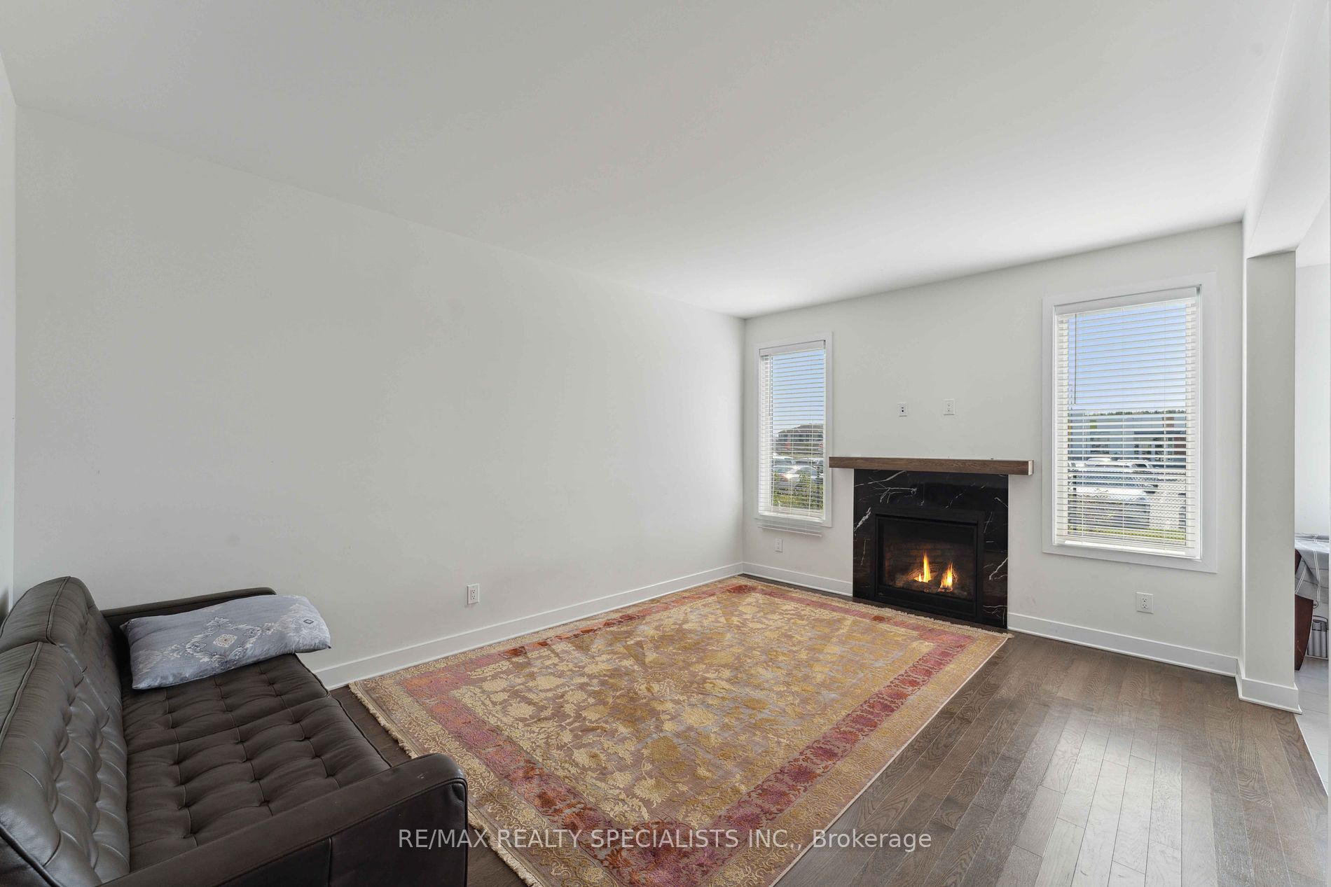 274 Turnbuckle Crescent