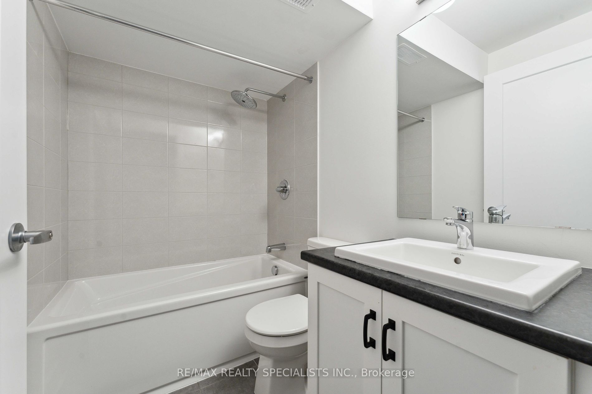274 Turnbuckle Crescent