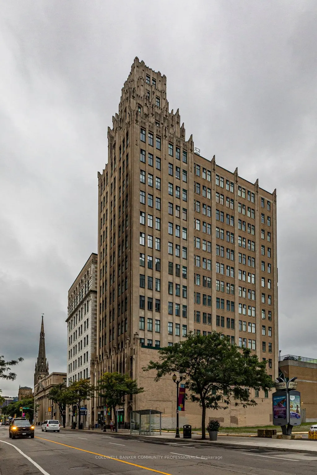 36 James Street S, #702