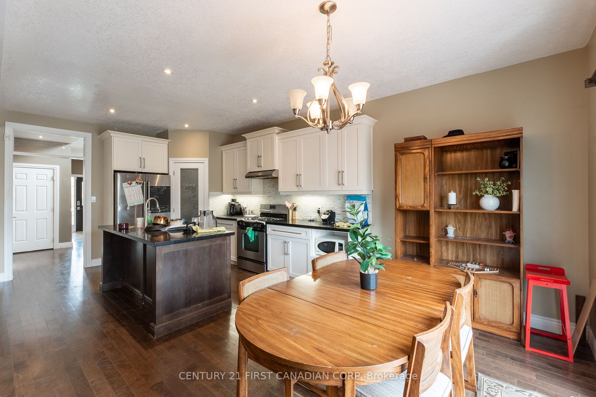 2087 Cherrywood Trail
