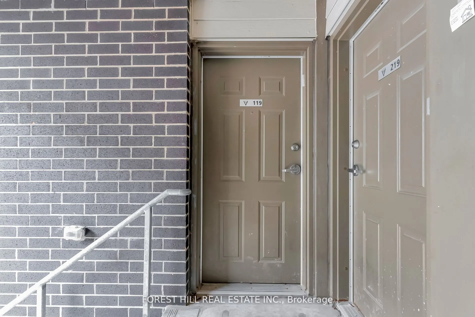 338 Albert Street #119