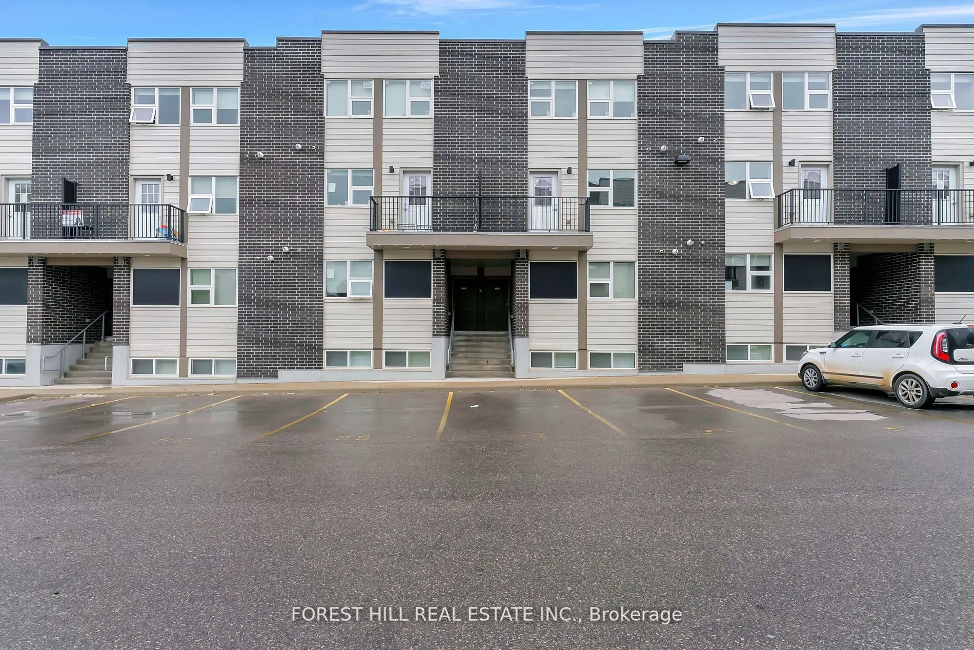 338 Albert Street #119