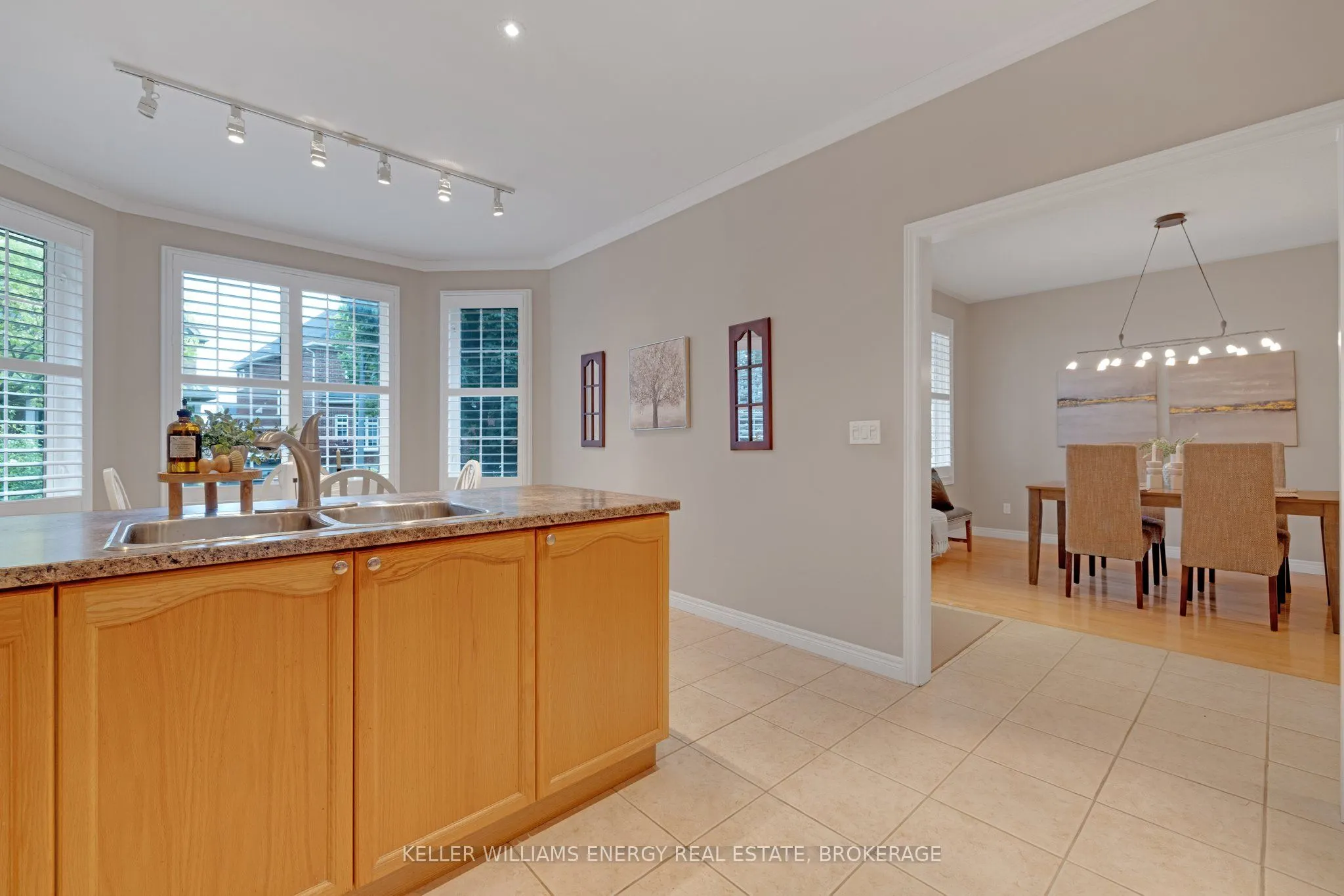 773 Prince Of Wales Drive