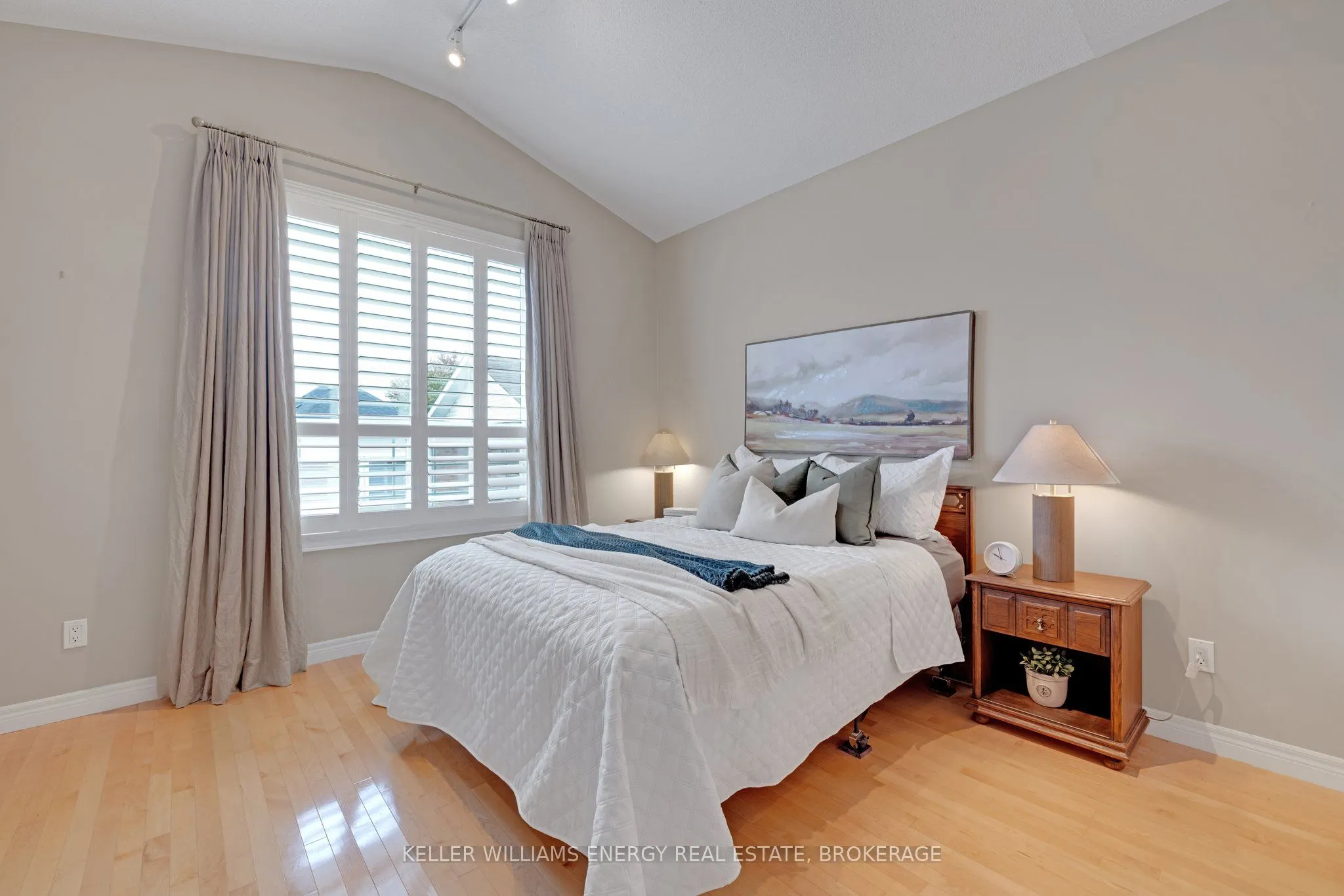 773 Prince Of Wales Drive