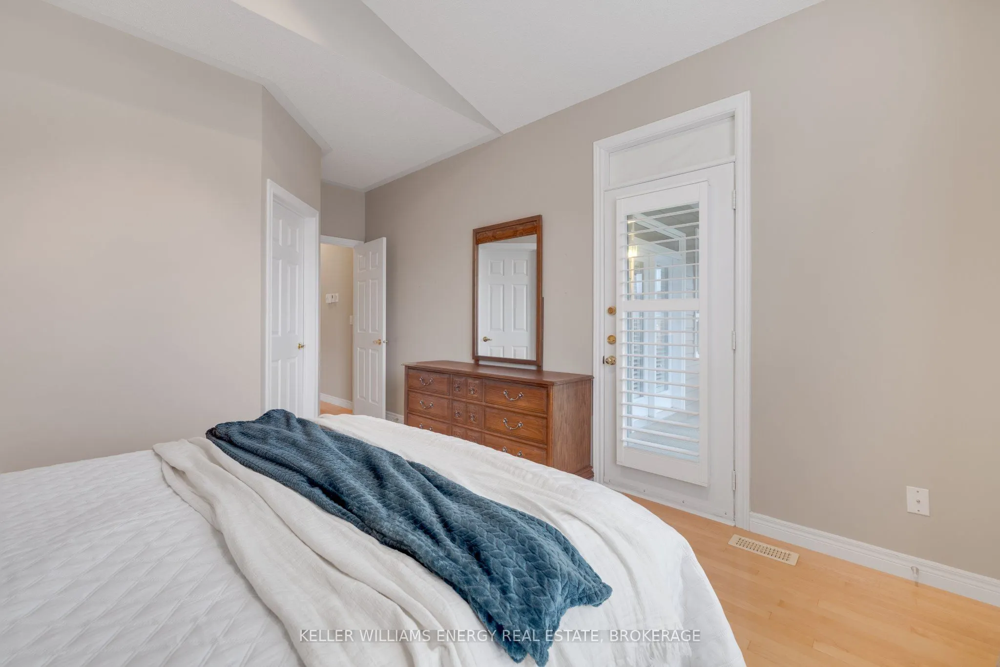 773 Prince Of Wales Drive