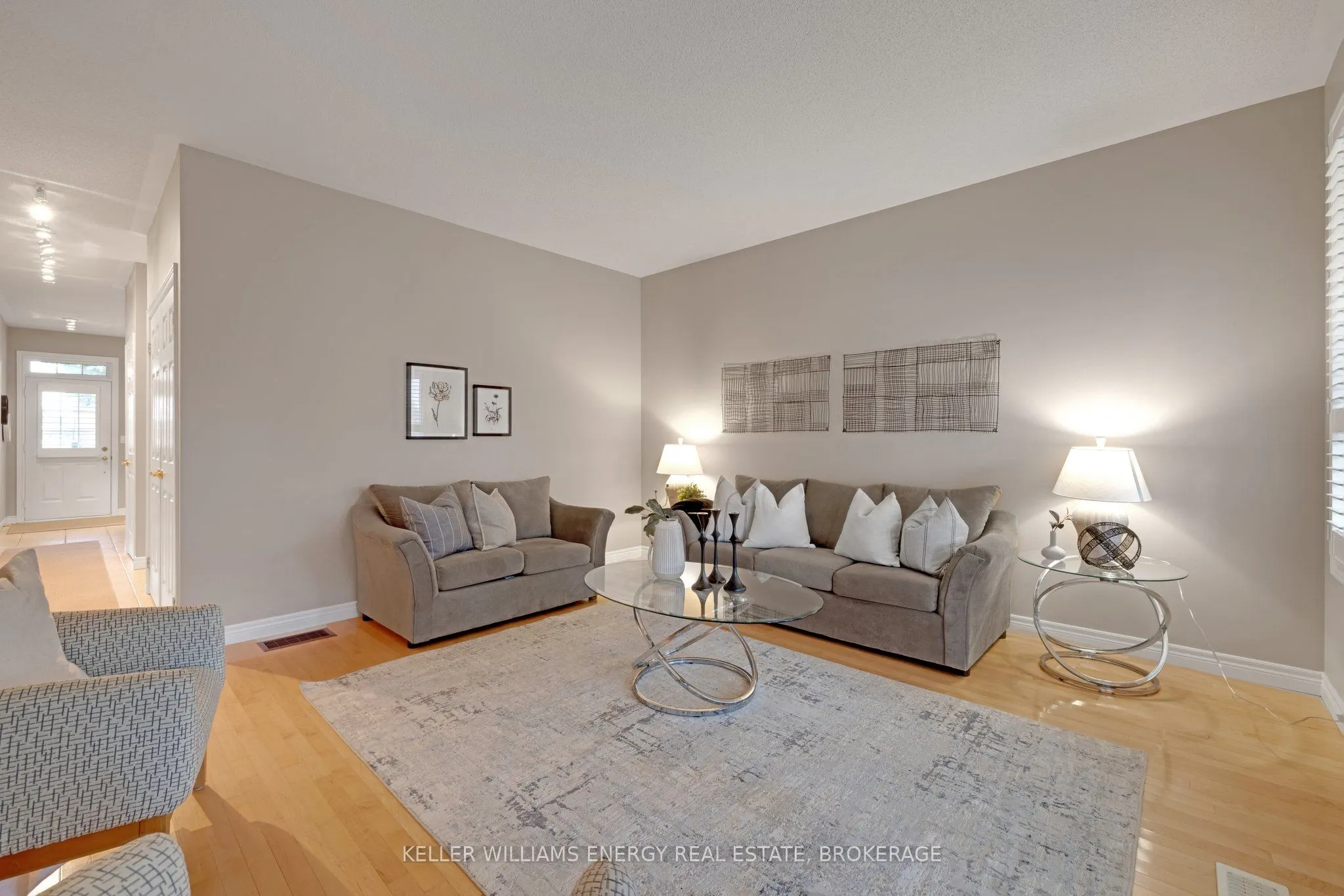 773 Prince Of Wales Drive