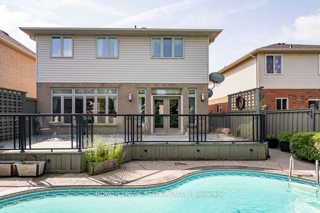 35 Holkham Avenue