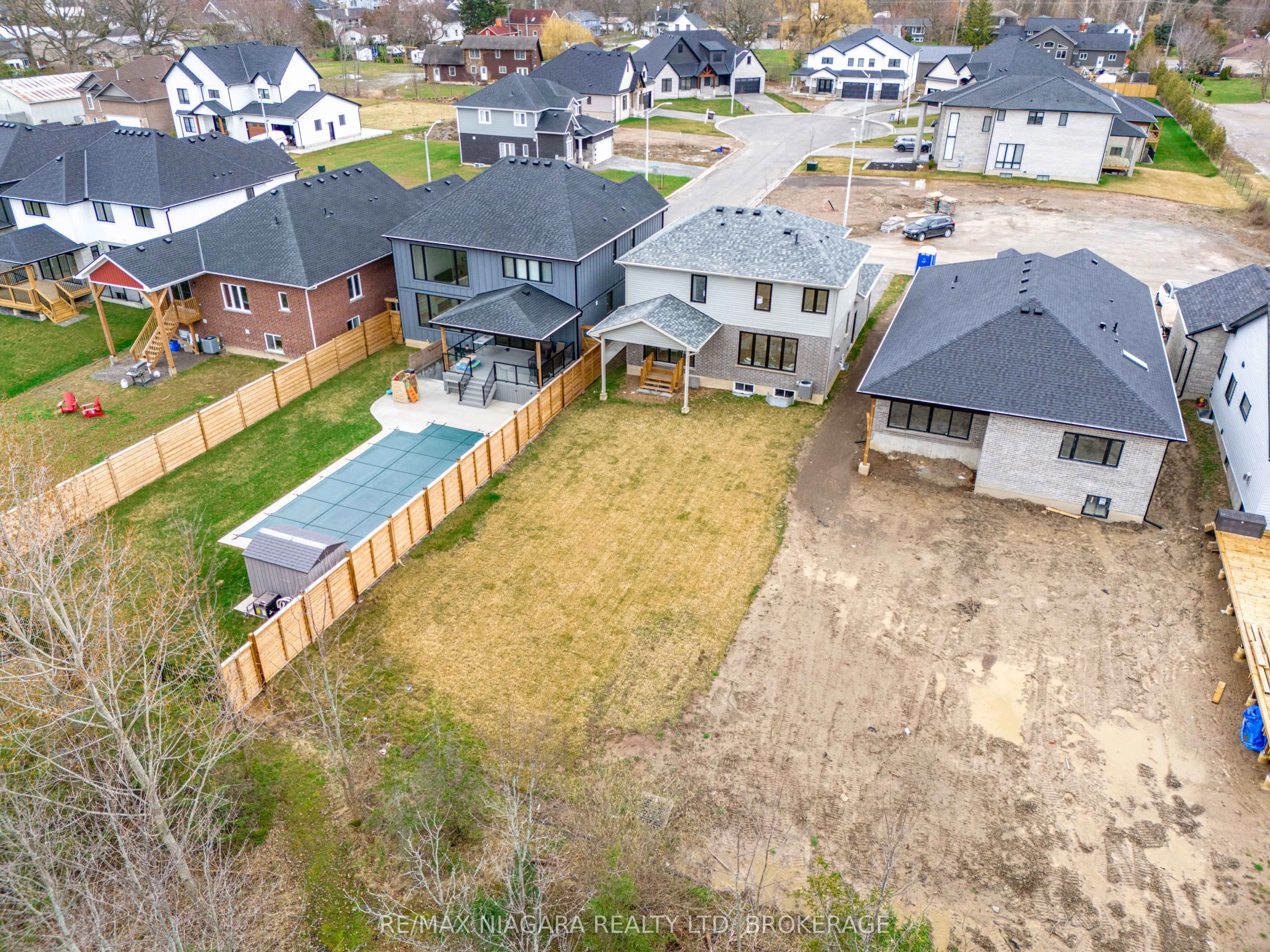 4229 Manson Lane