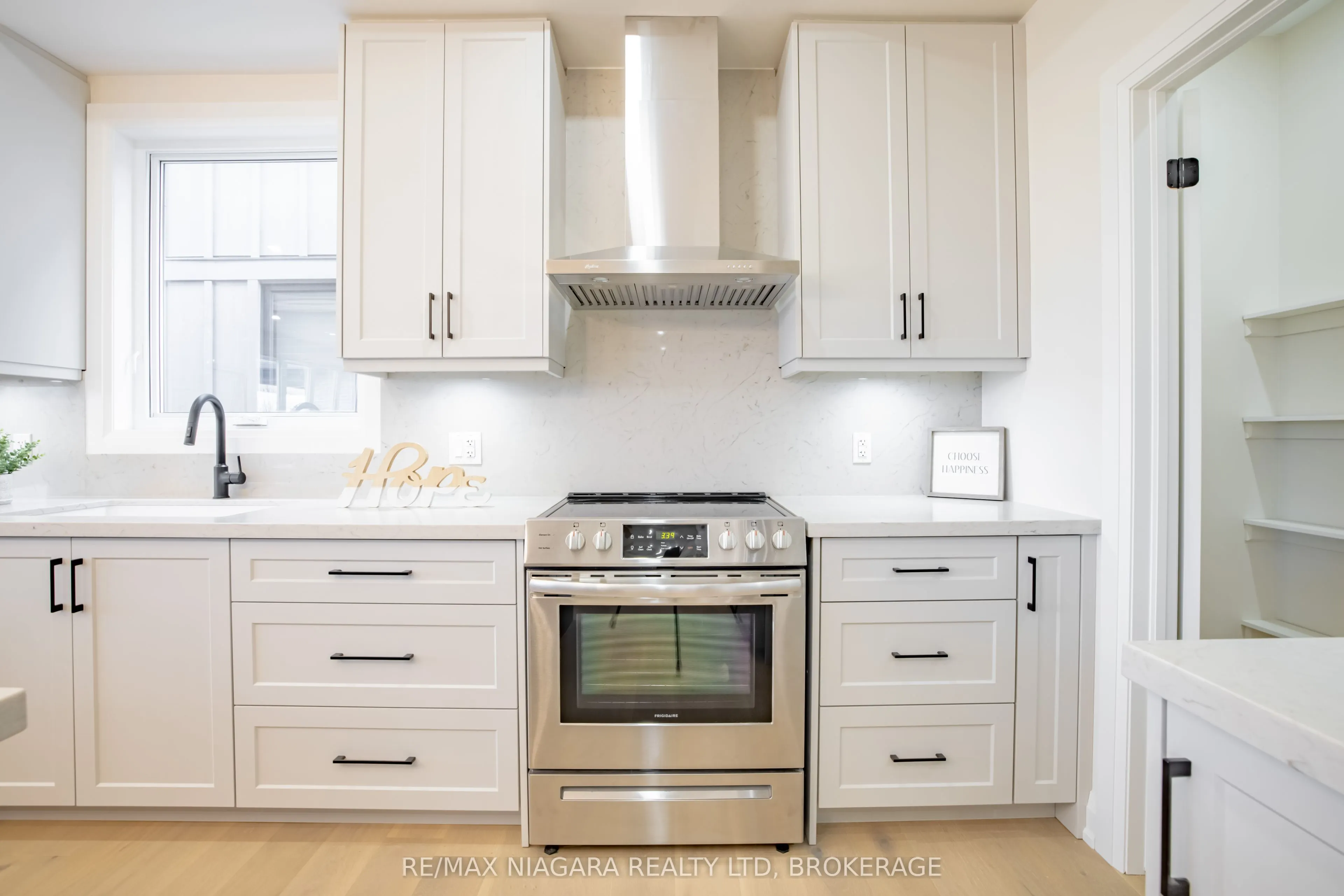 4229 Manson Lane