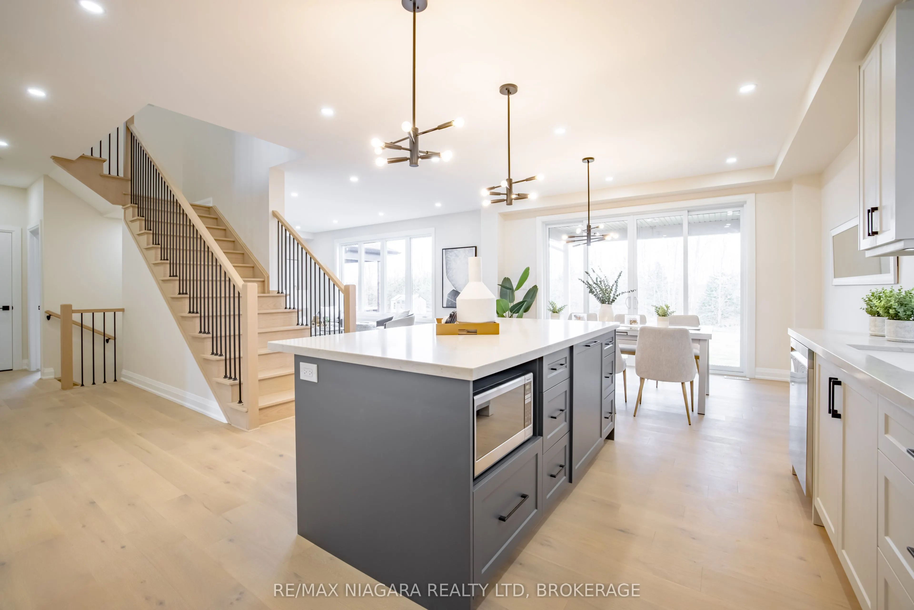 4229 Manson Lane