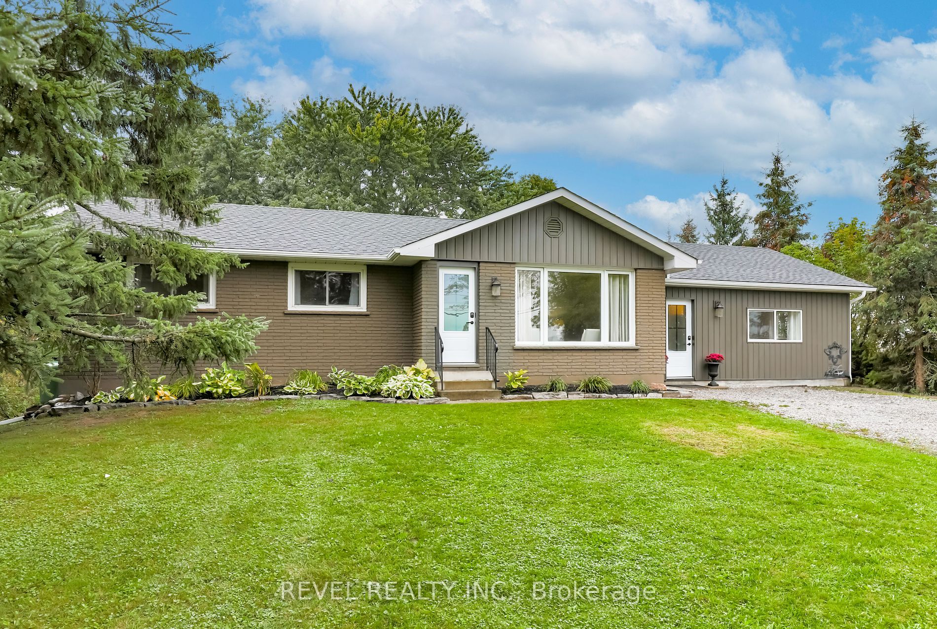 3880 Highway 35