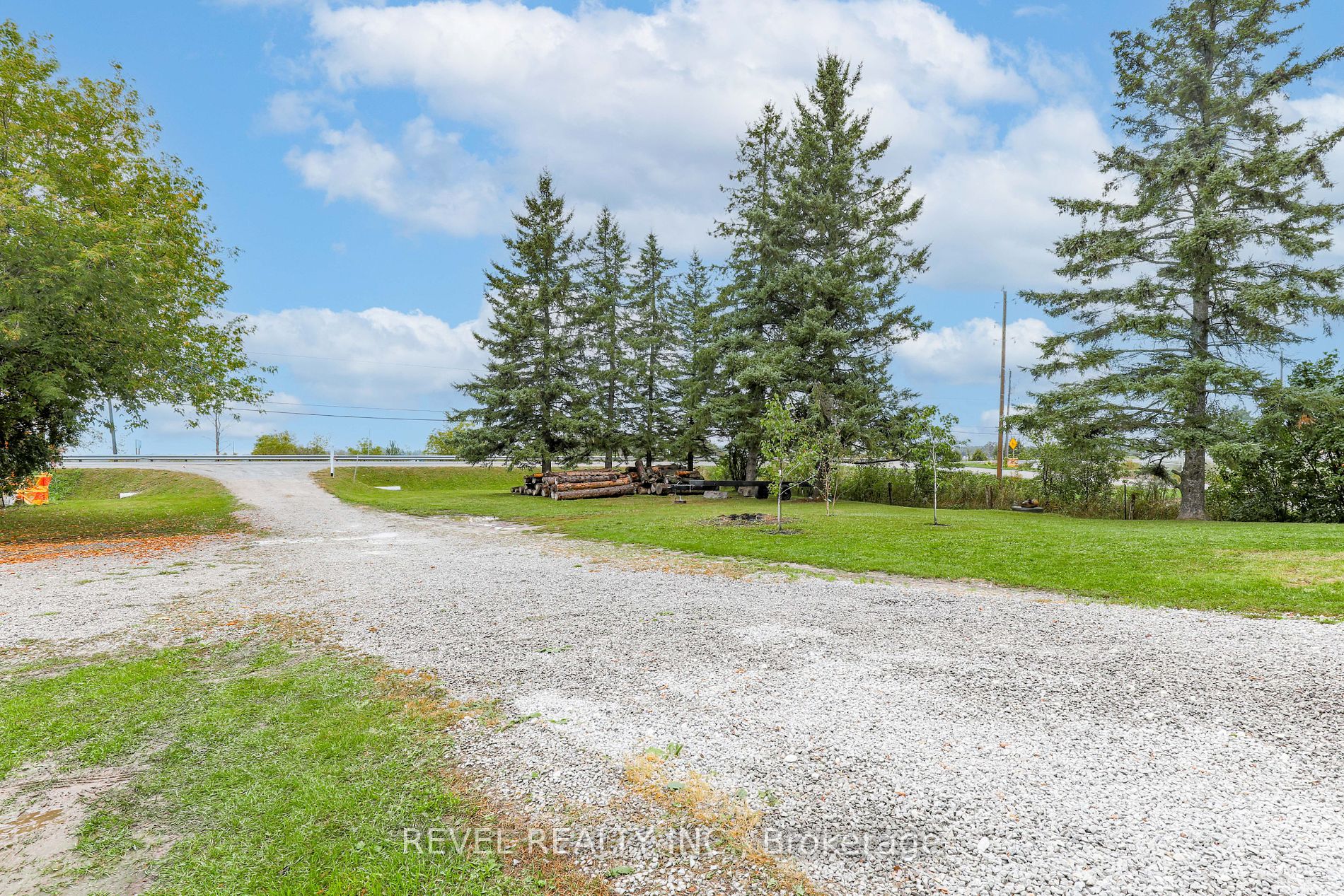 3880 Highway 35
