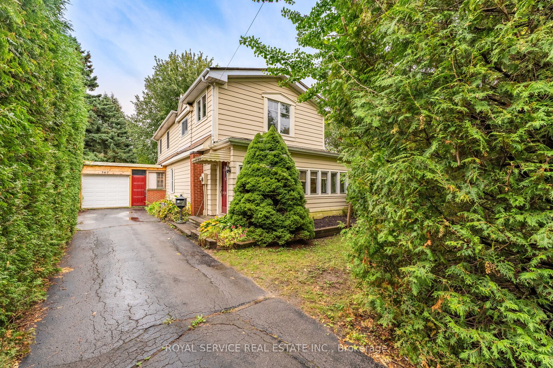 367 Lakeshore Road