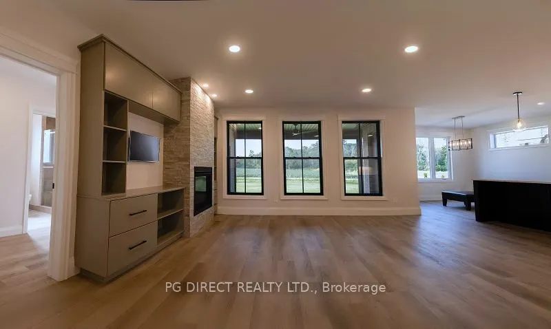 52 Beacon Drive