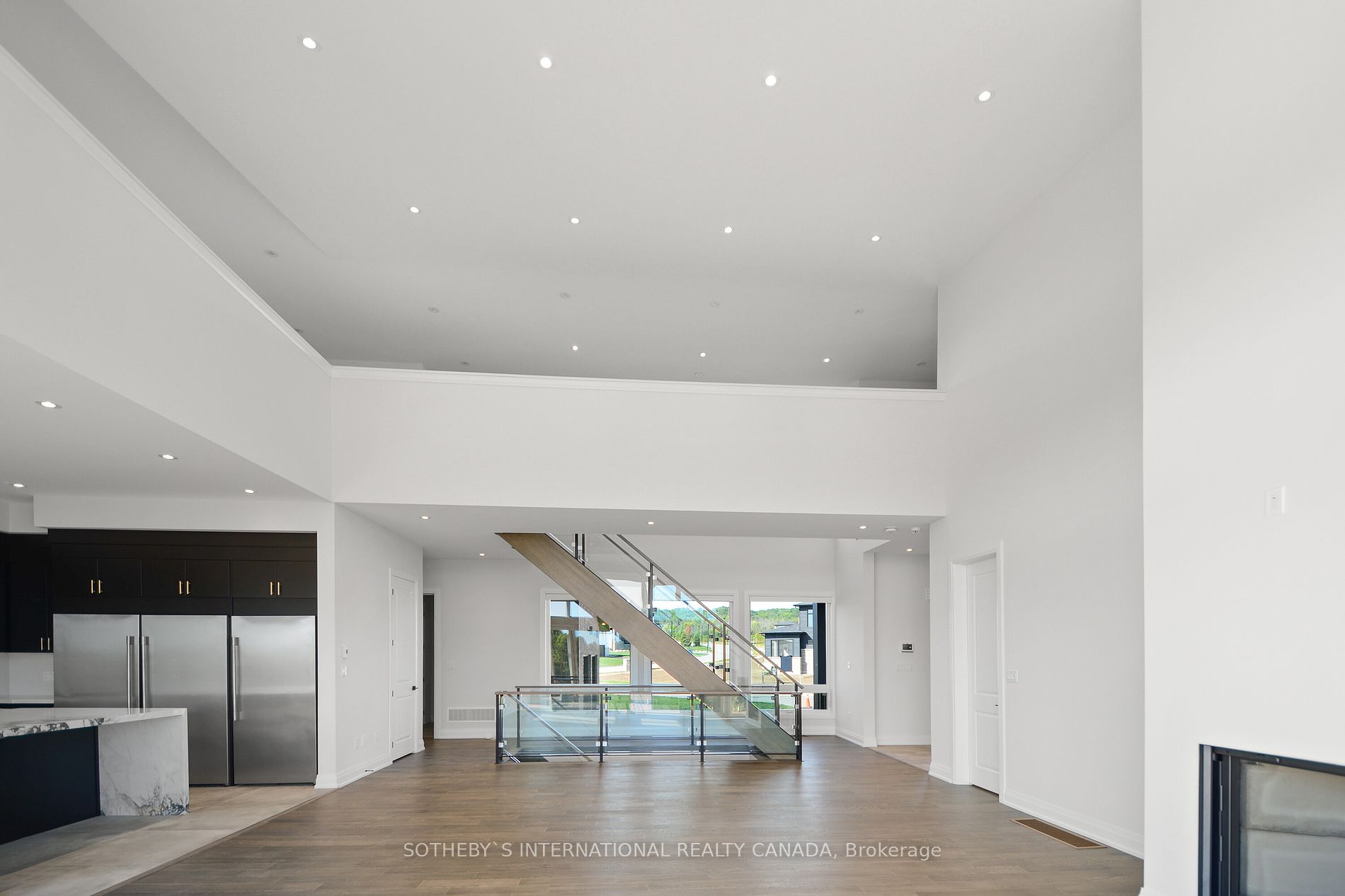 101 Sladden Court