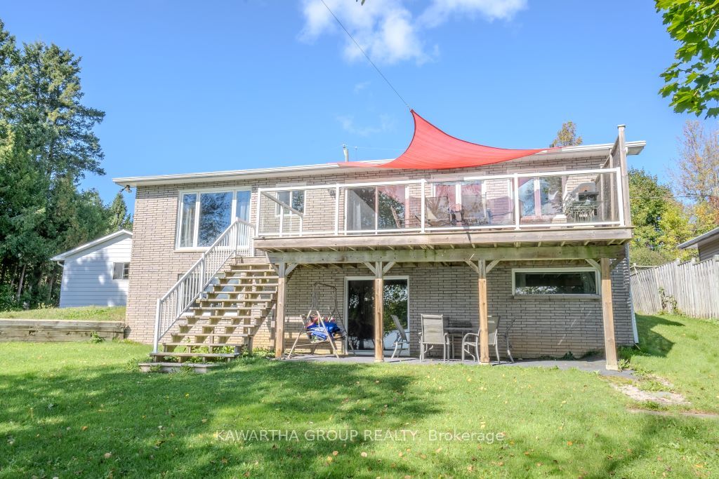 21 Albert Circle