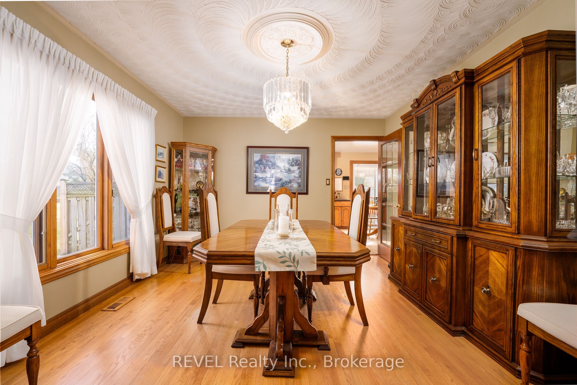 3412 Vinehaven Trail