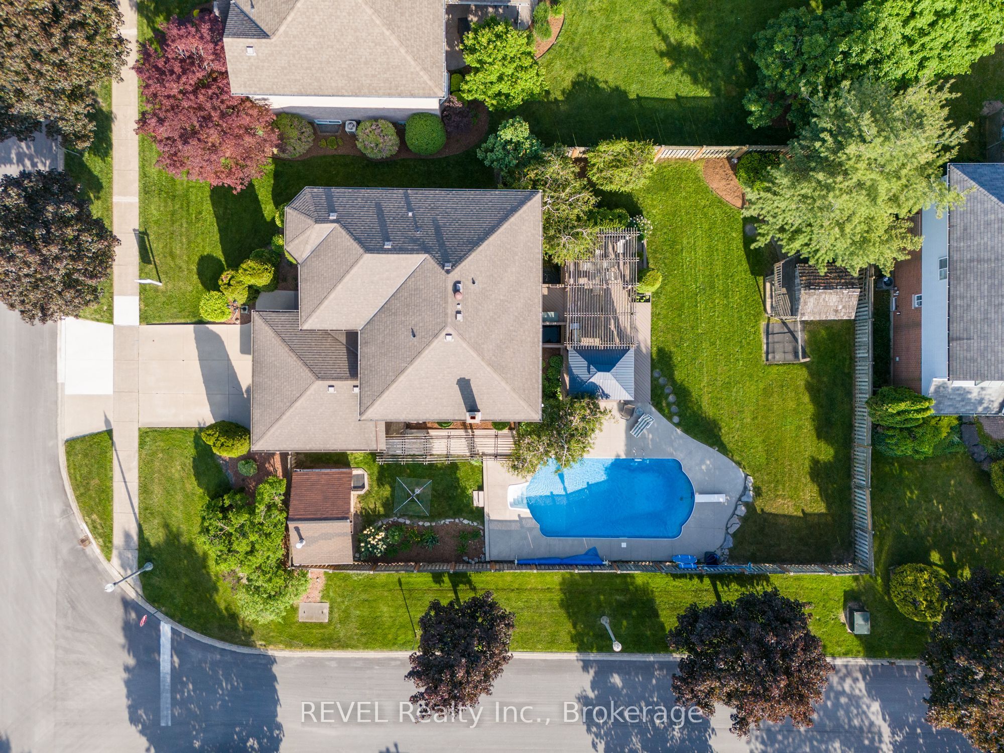3412 Vinehaven Trail