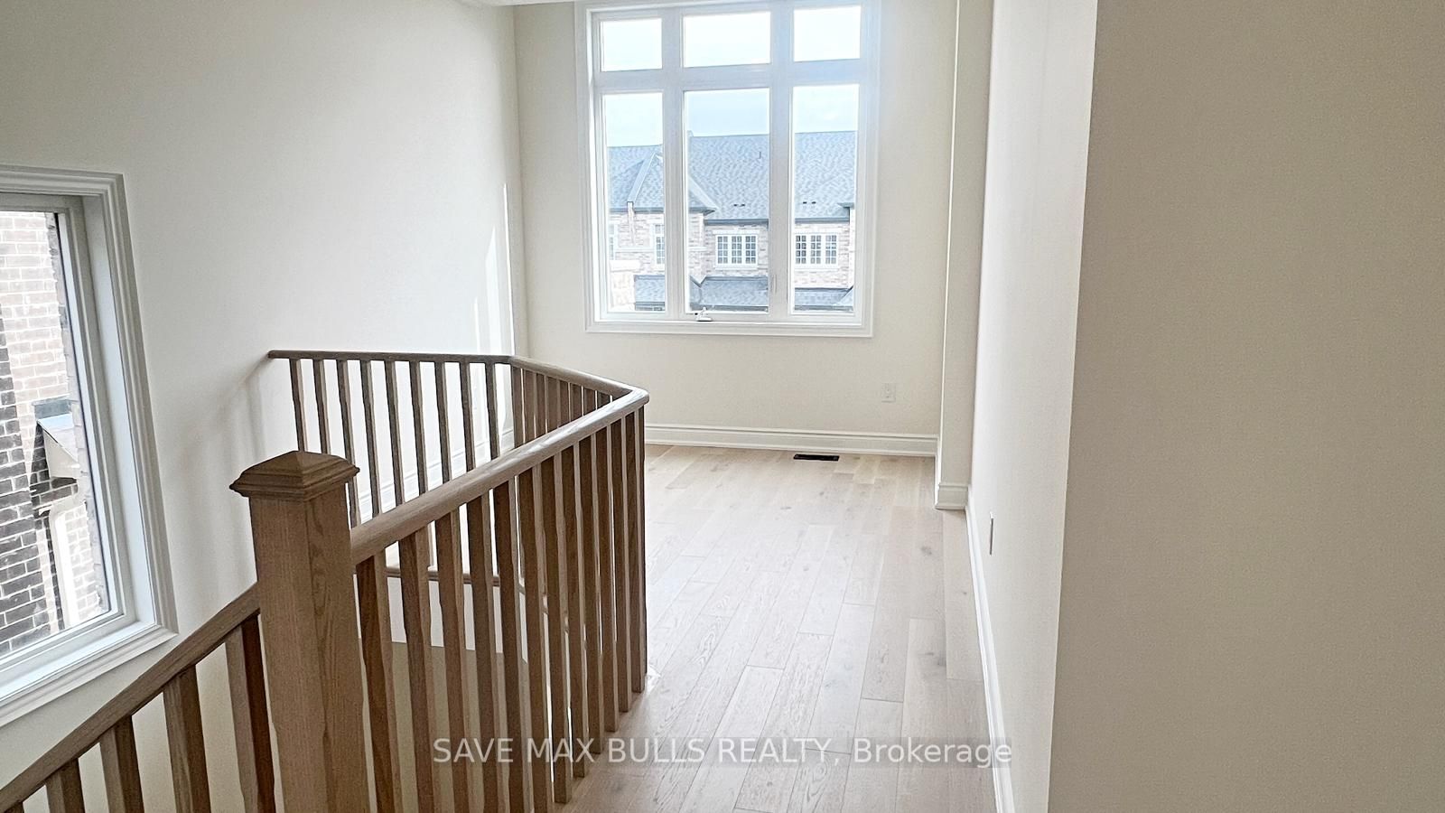 89 GLEDHILL Crescent