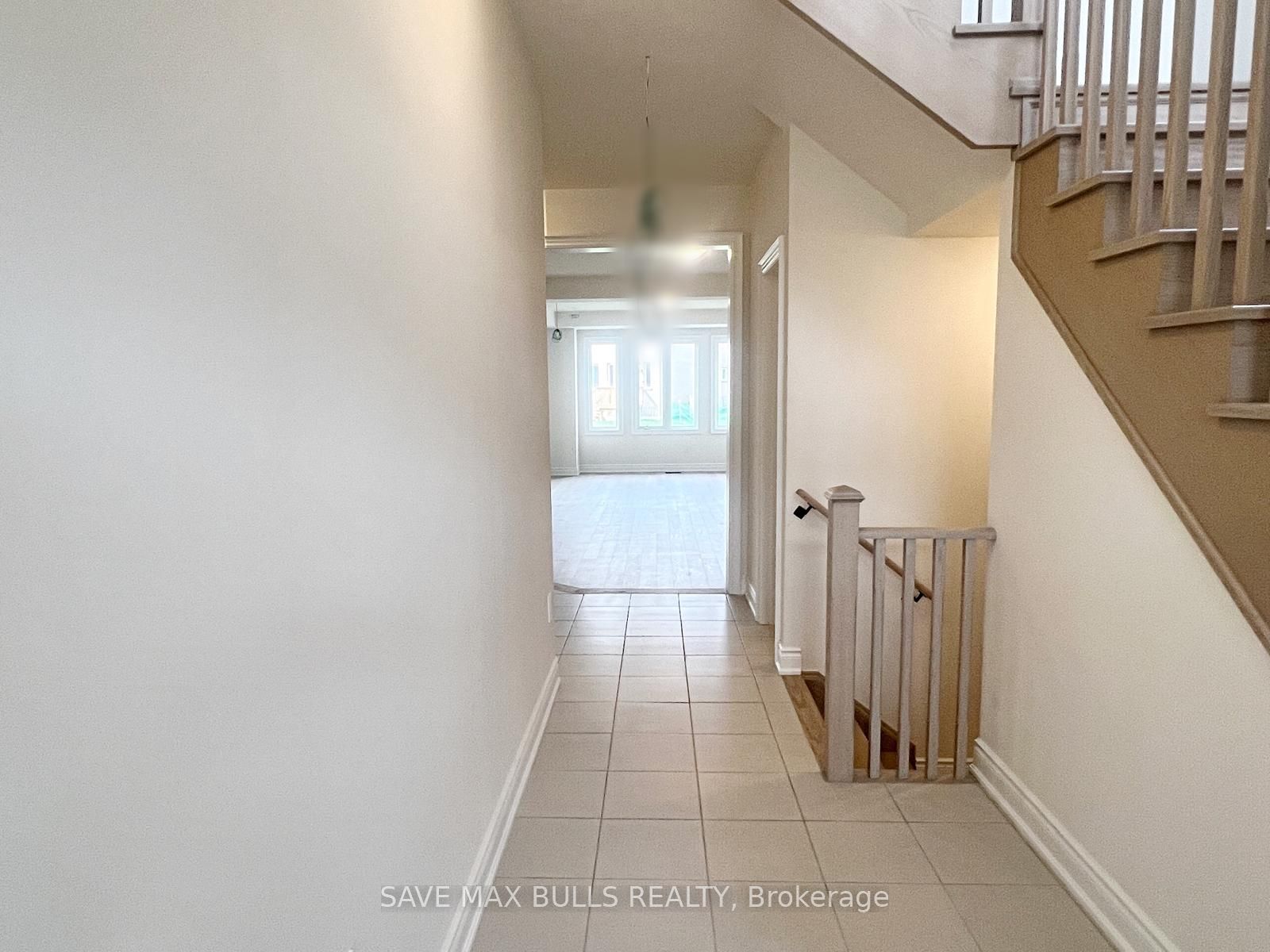 89 GLEDHILL Crescent