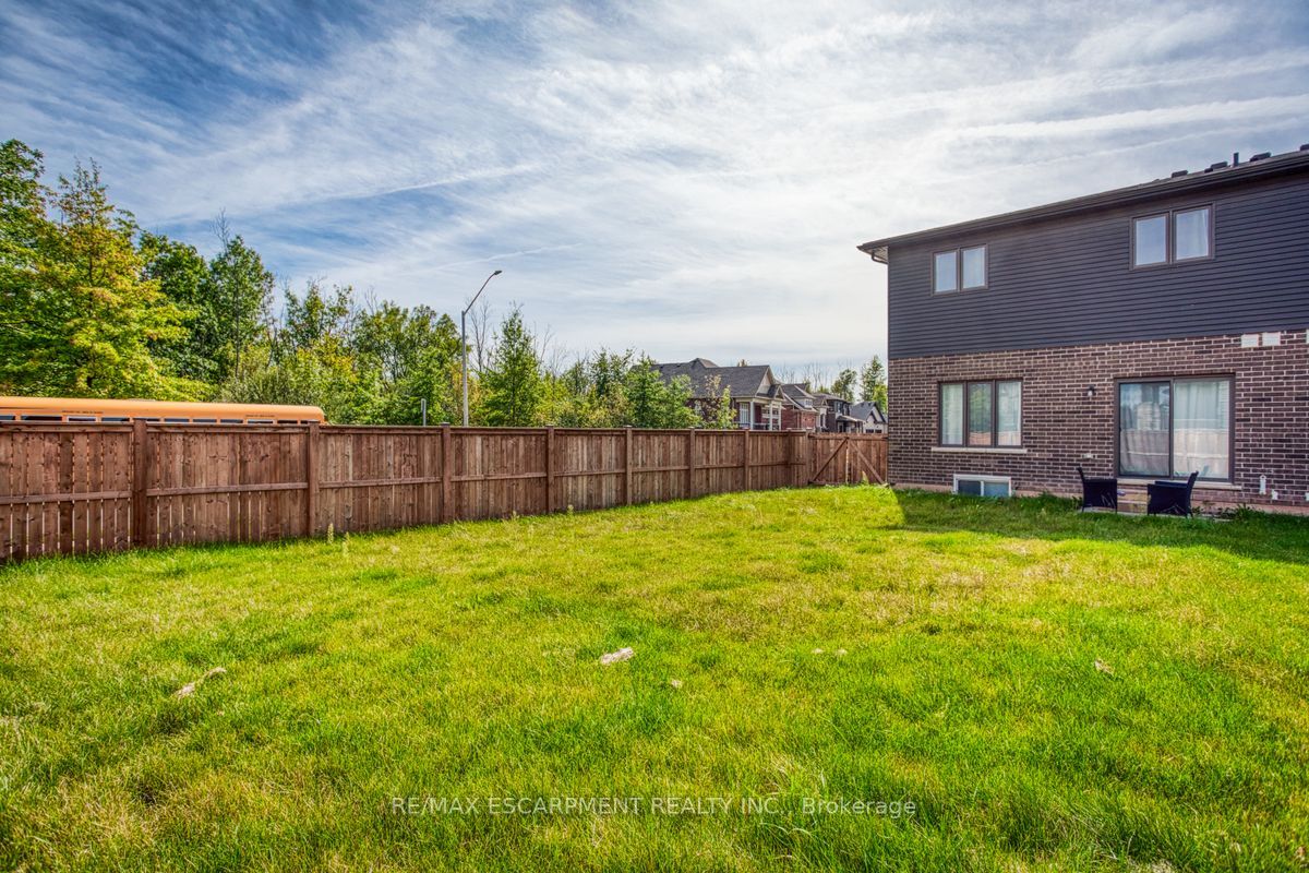 4235 SHUTTLEWORTH Drive