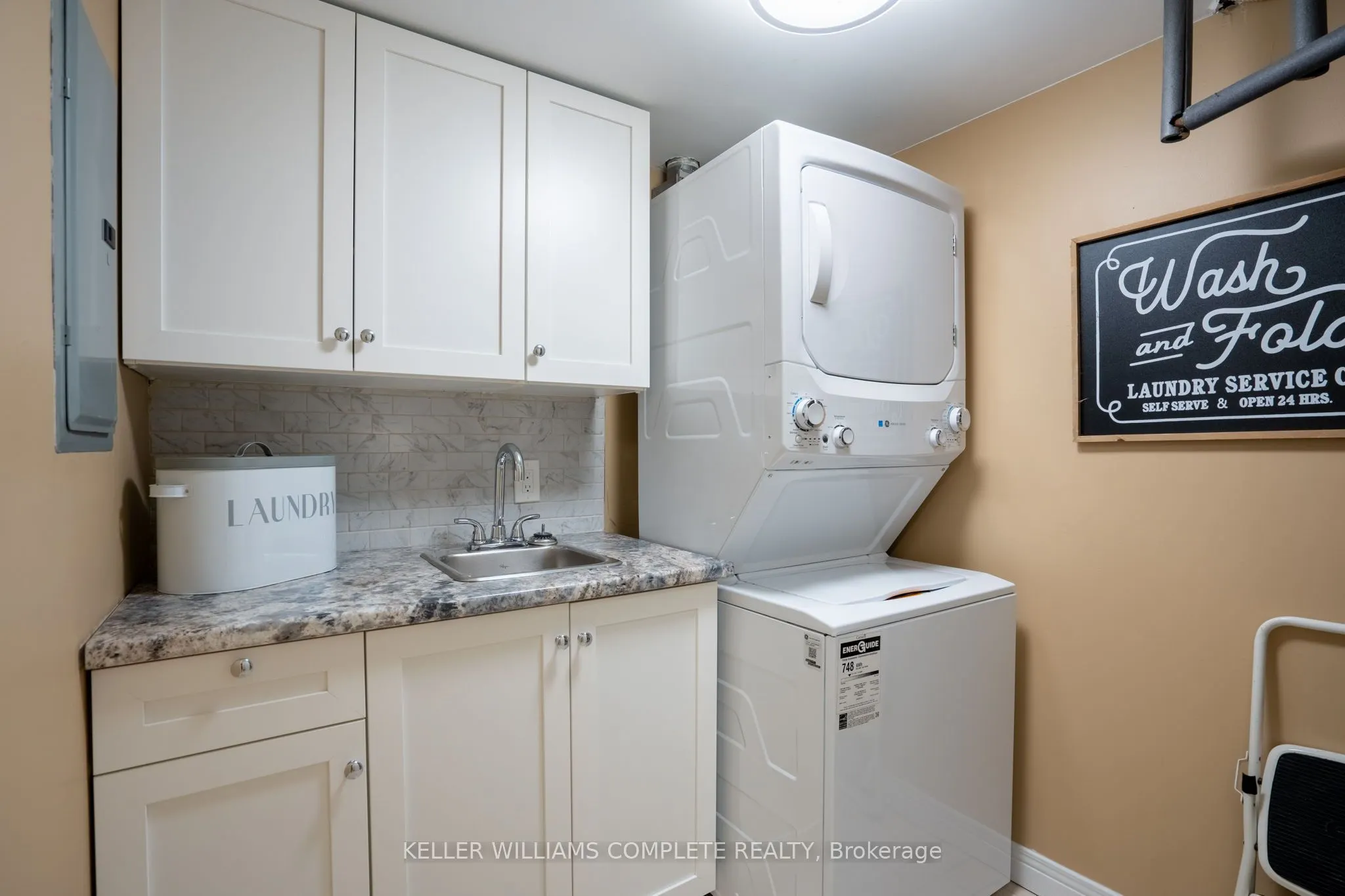 8 Village Green Boulevard #507