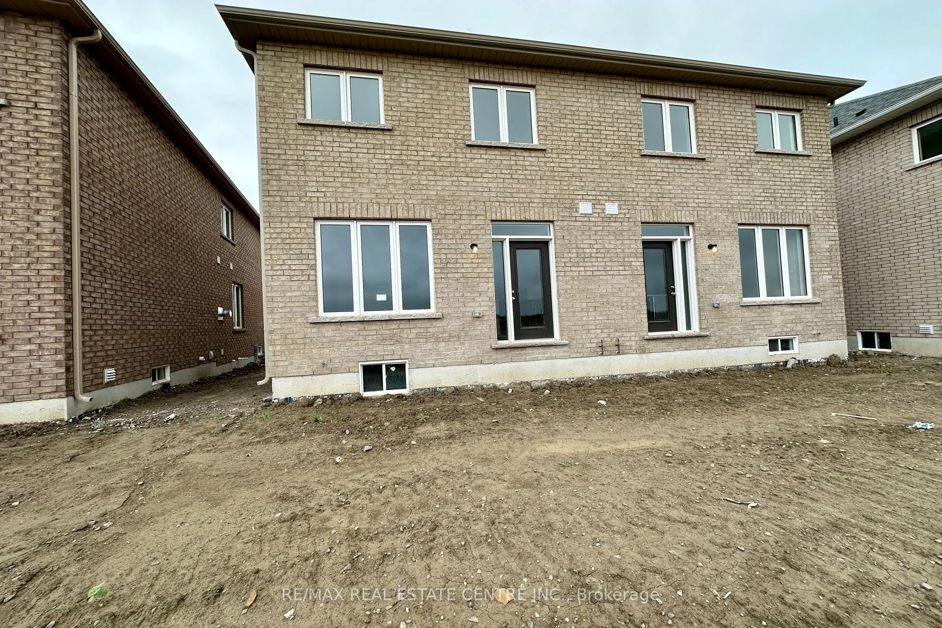 83 Picardy Drive