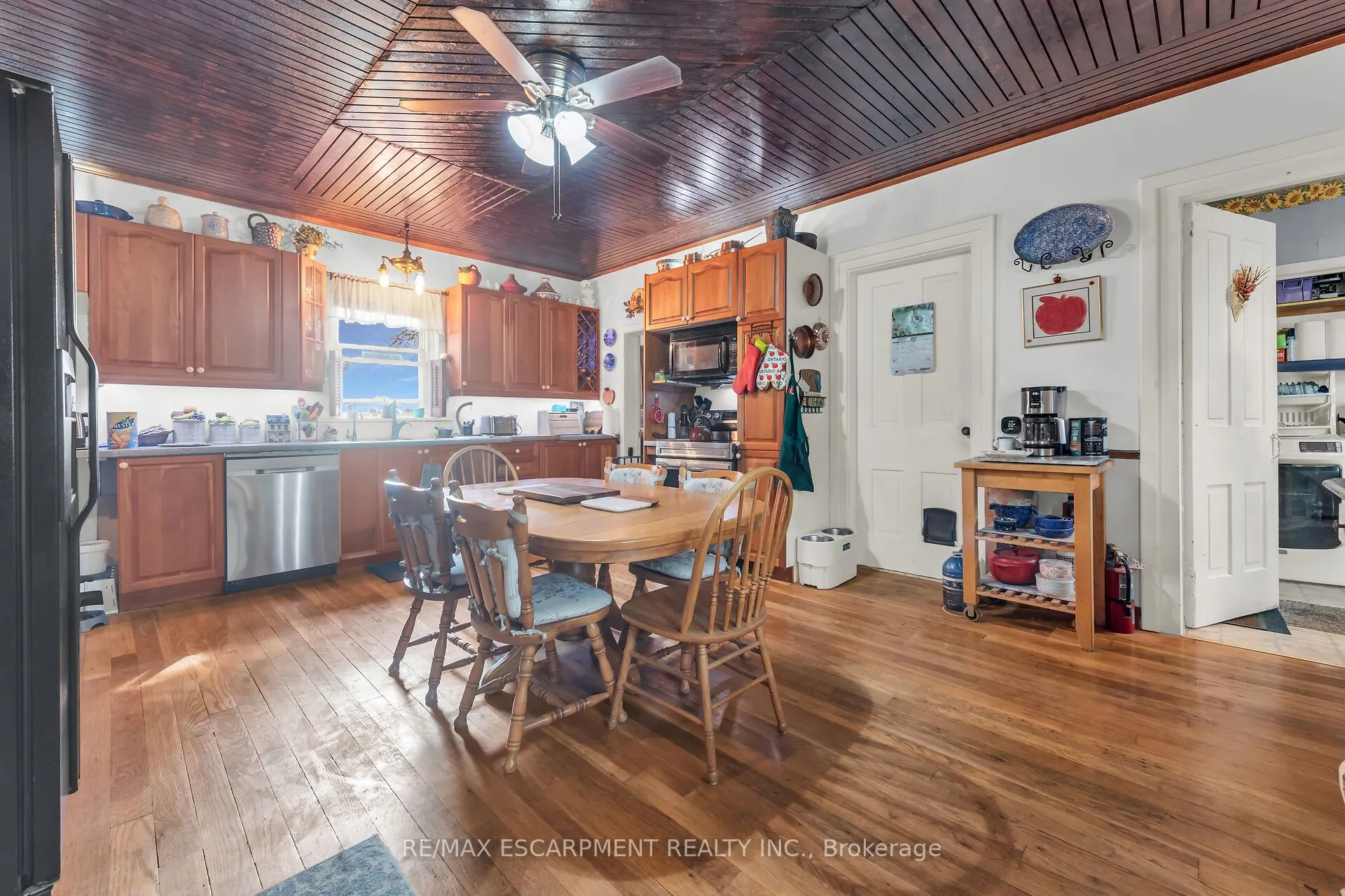 4243 Springcreek Road