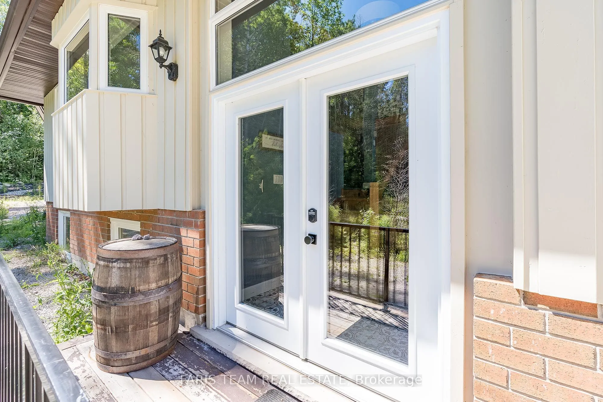 328 Cedar Avenue