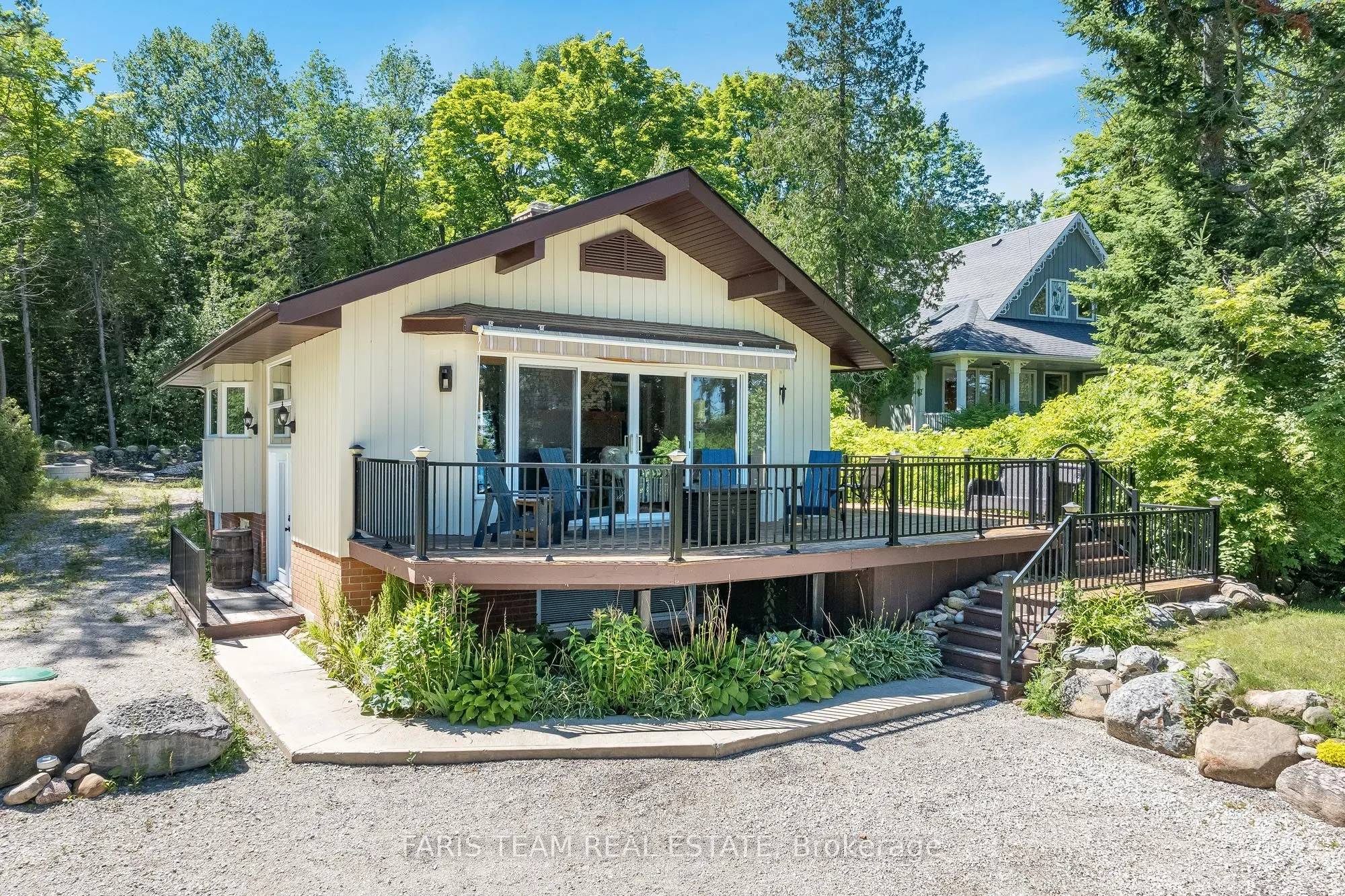328 Cedar Avenue