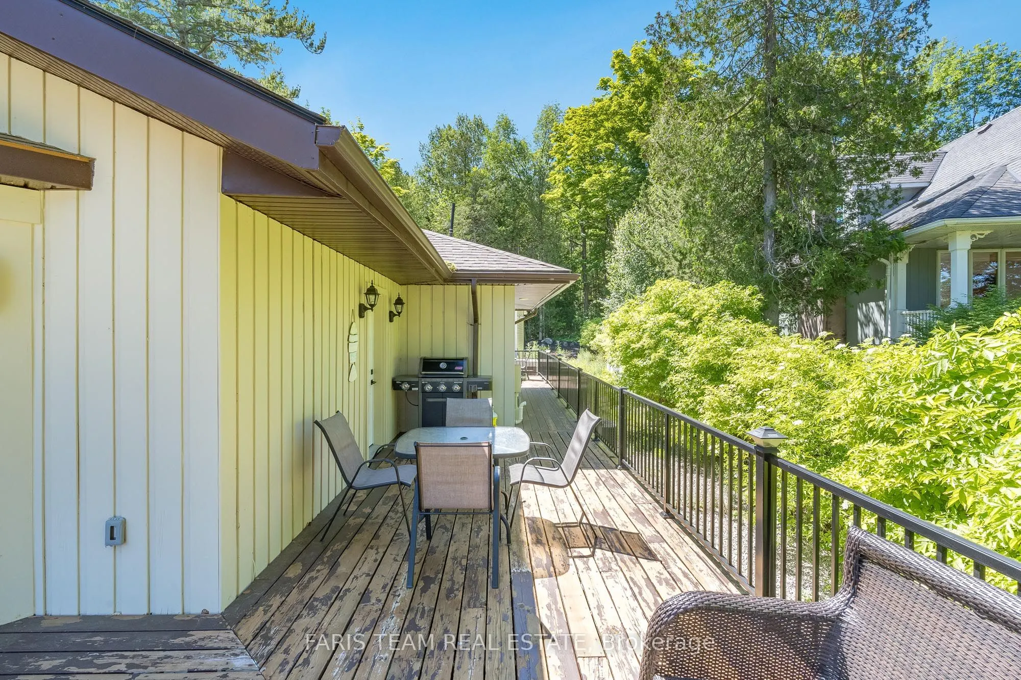 328 Cedar Avenue