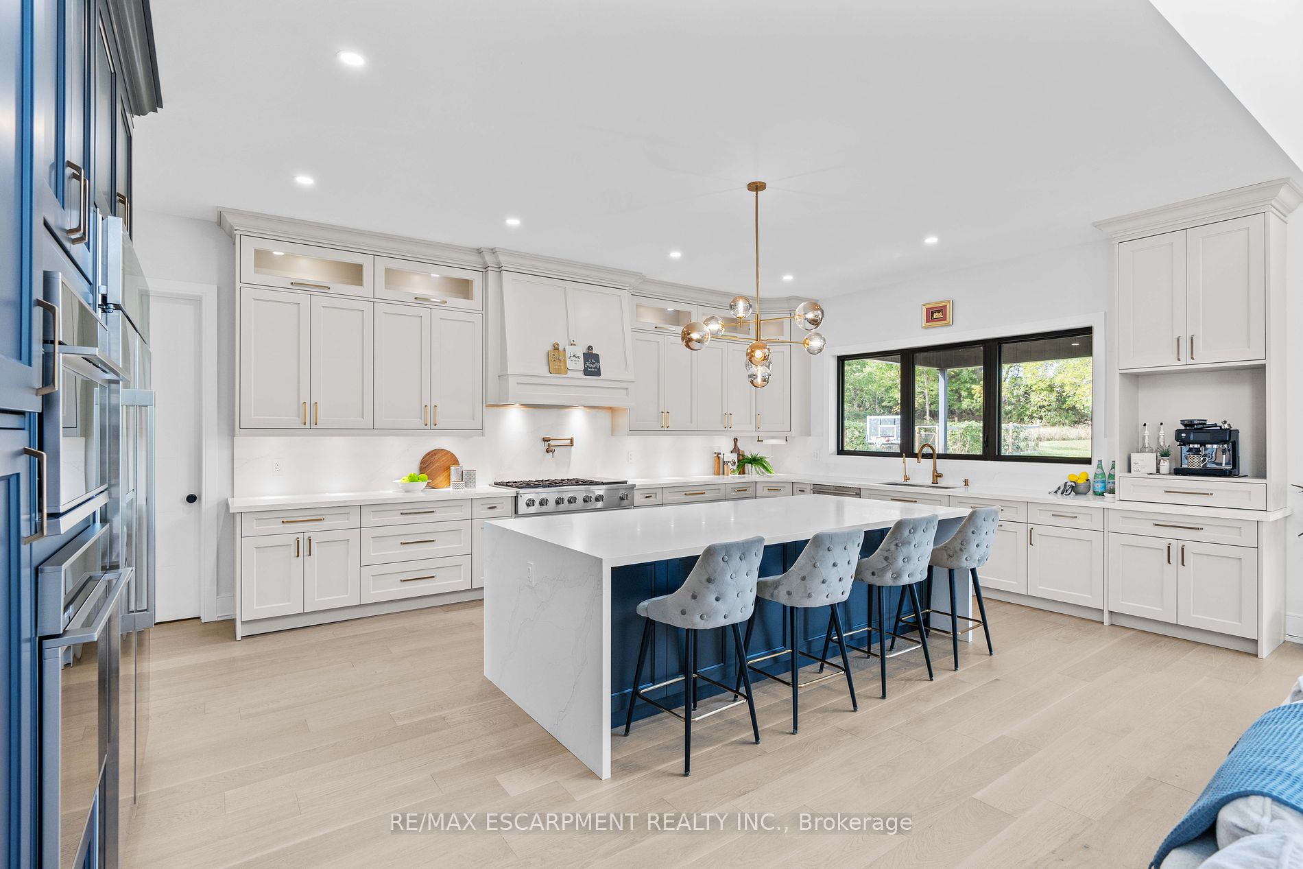 8920 Wellington Rd 124