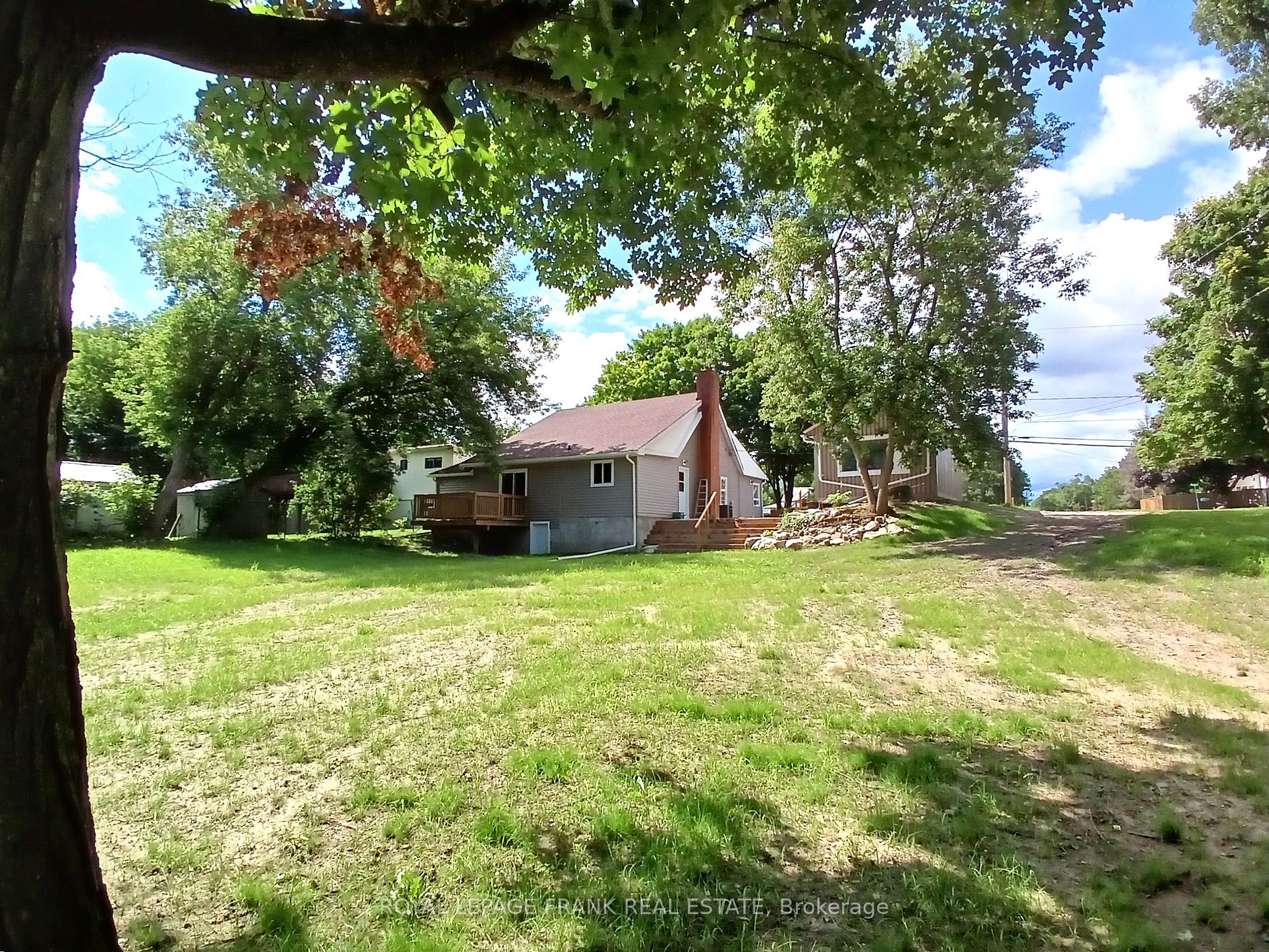 36 Madoc Street