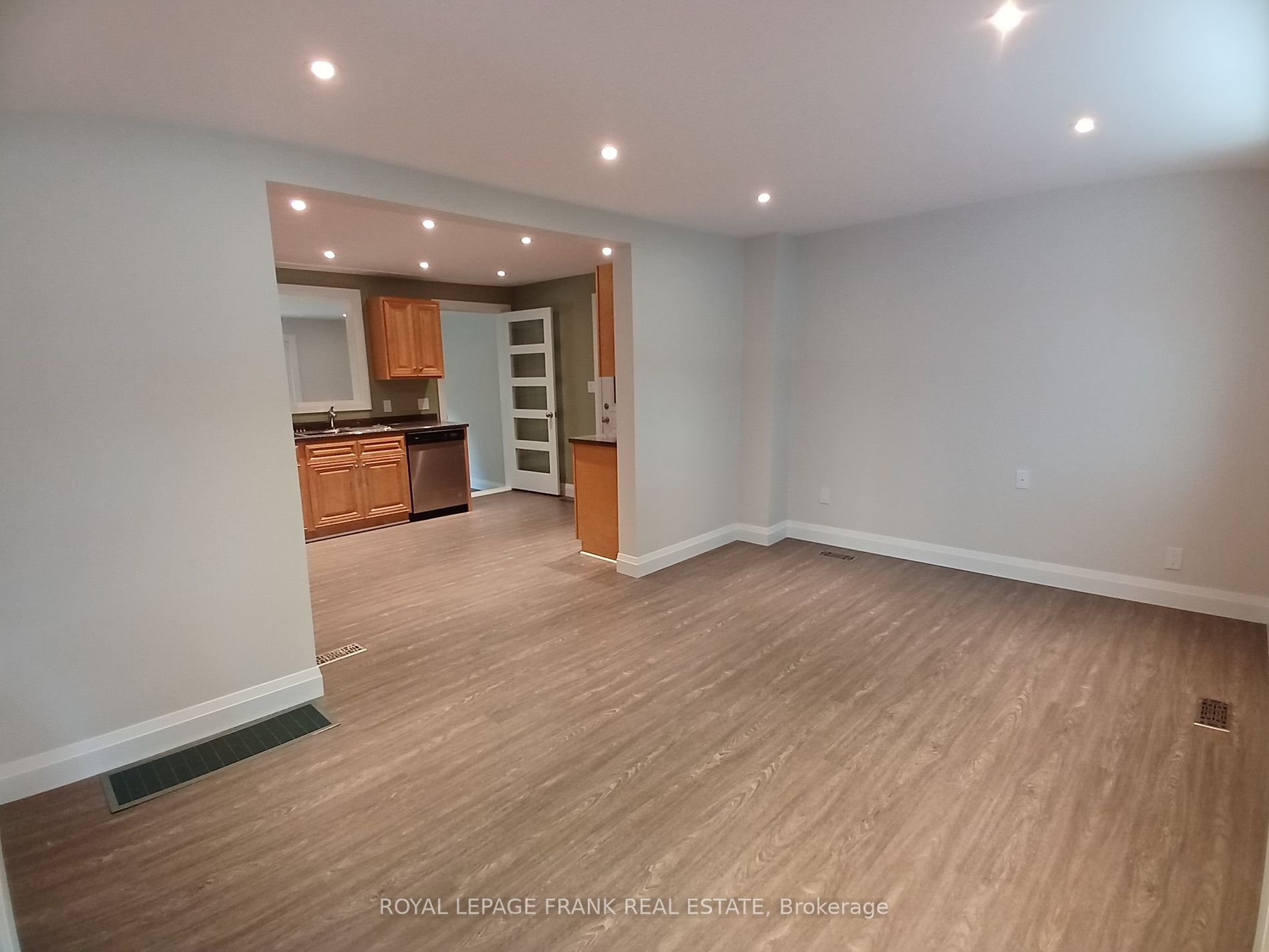 36 Madoc Street