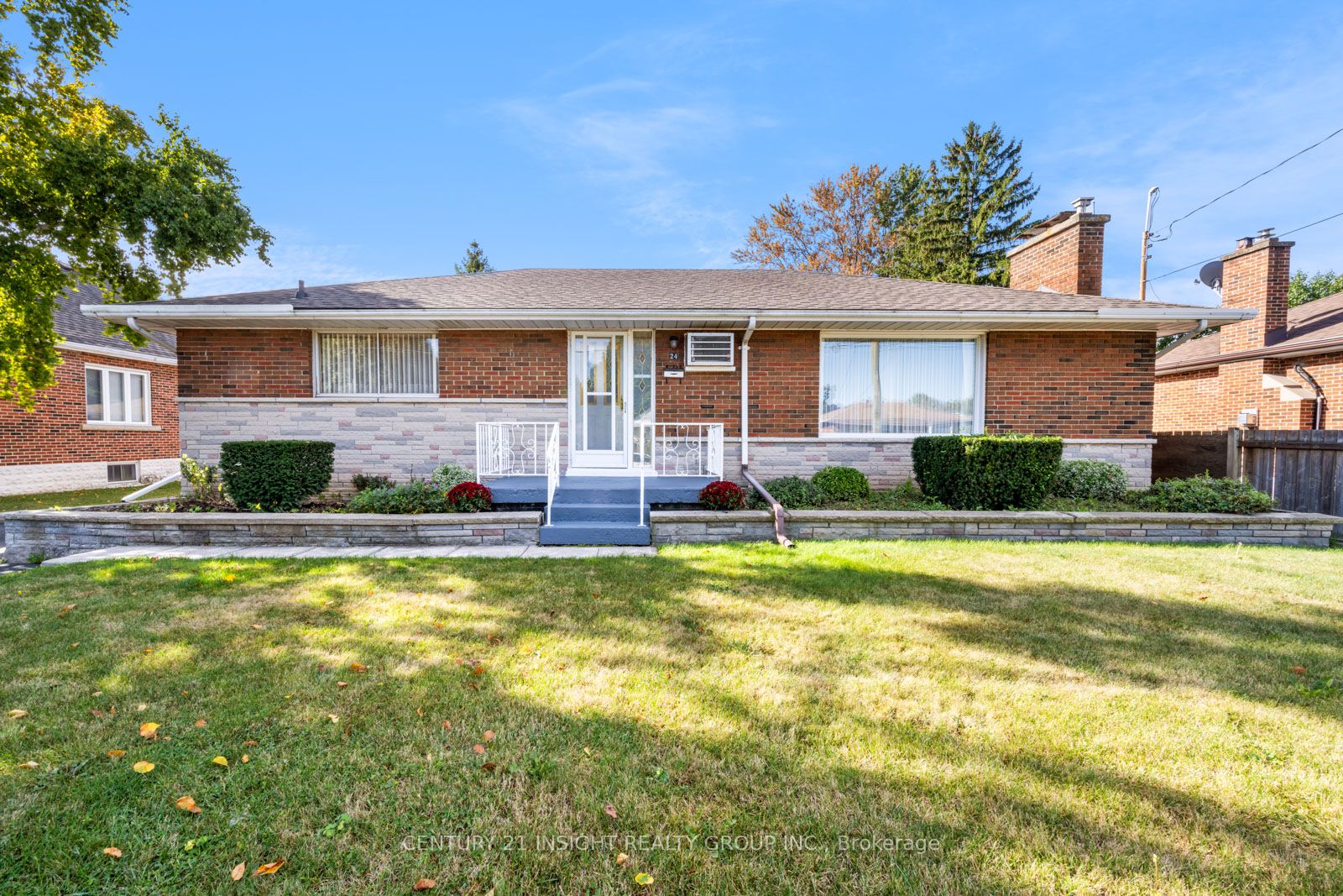 24 Heather Road