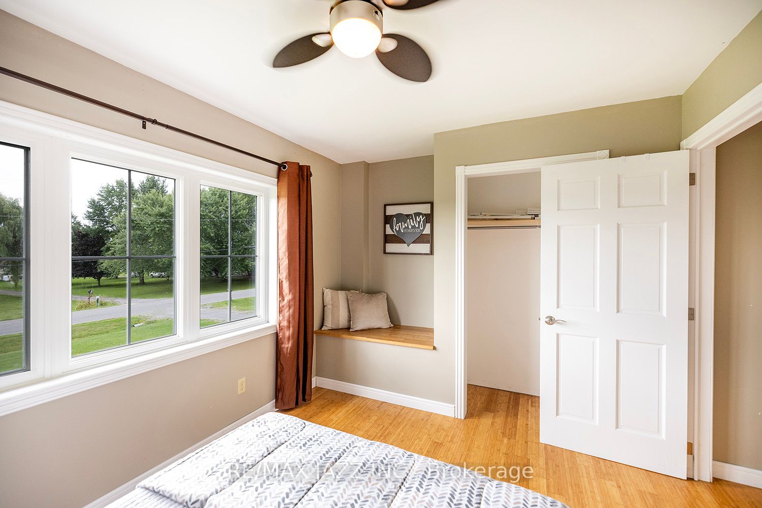23 Bayview Drive