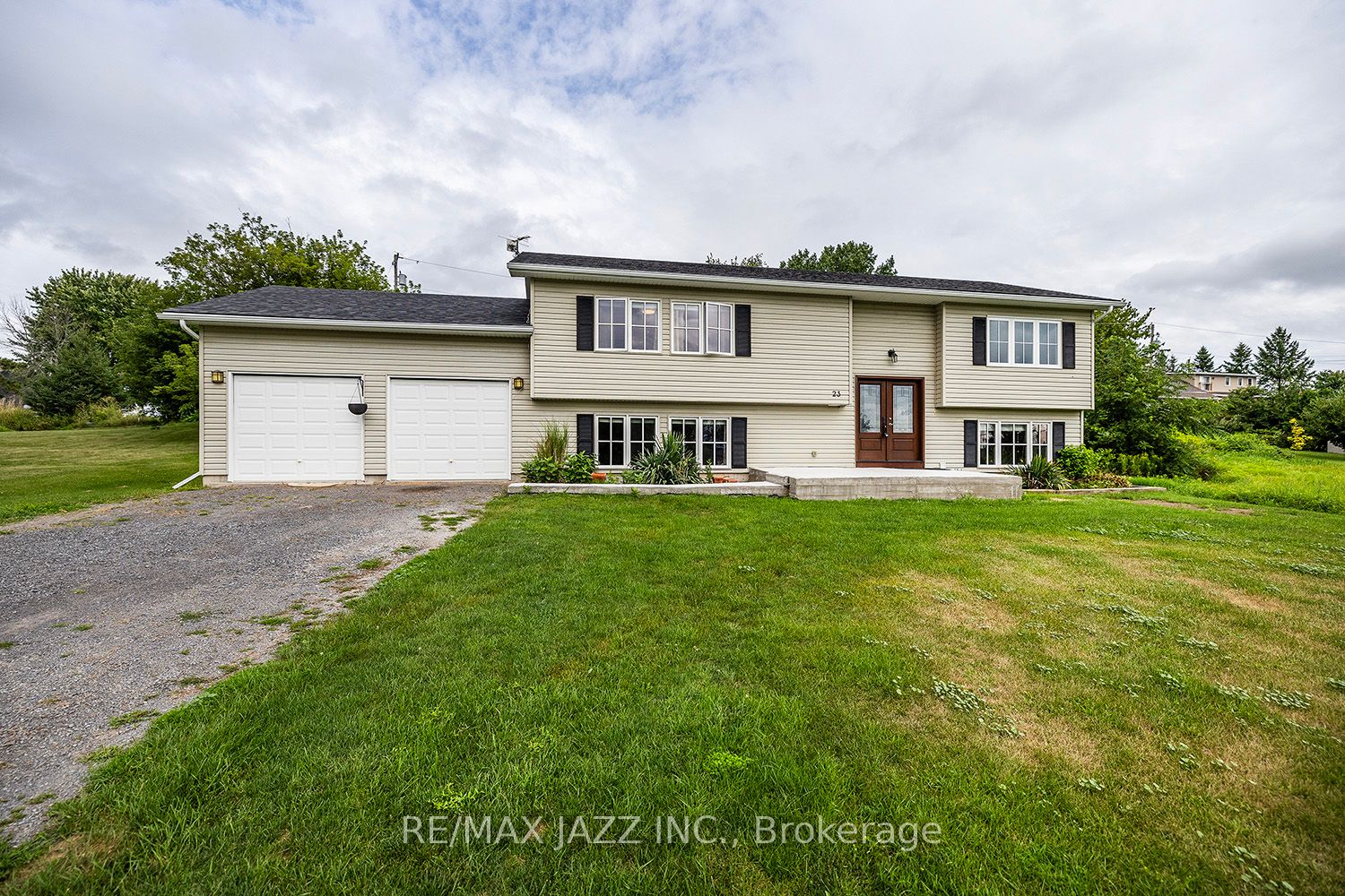 23 Bayview Drive