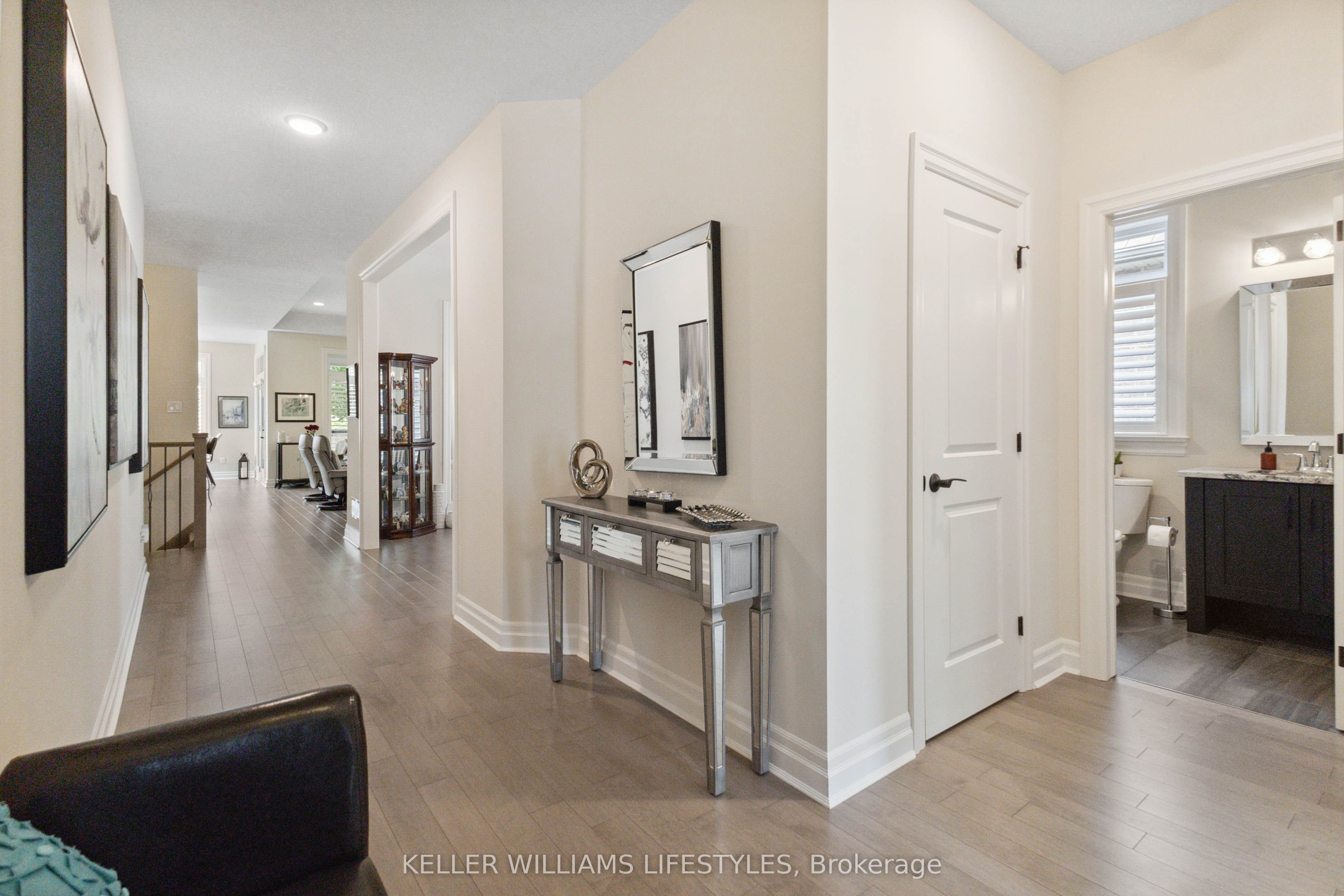 2290 Torrey Pines Way #3
