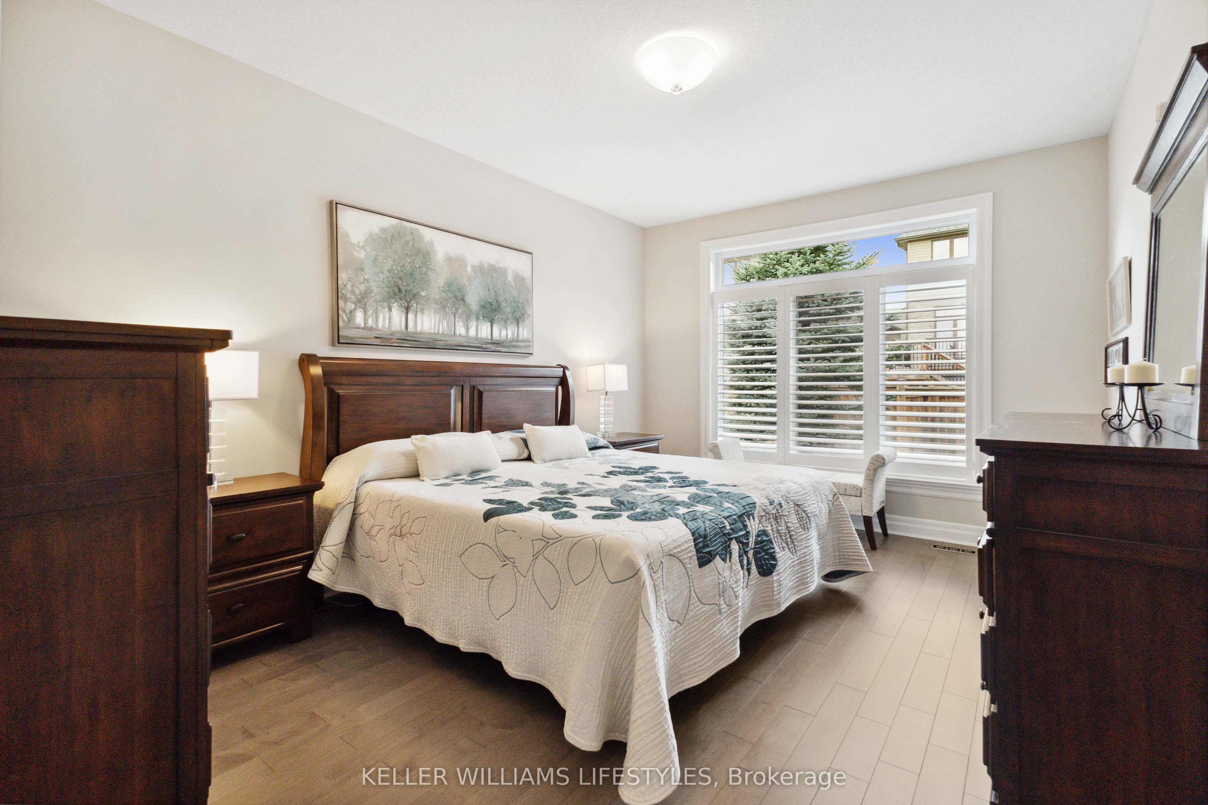 2290 Torrey Pines Way #3