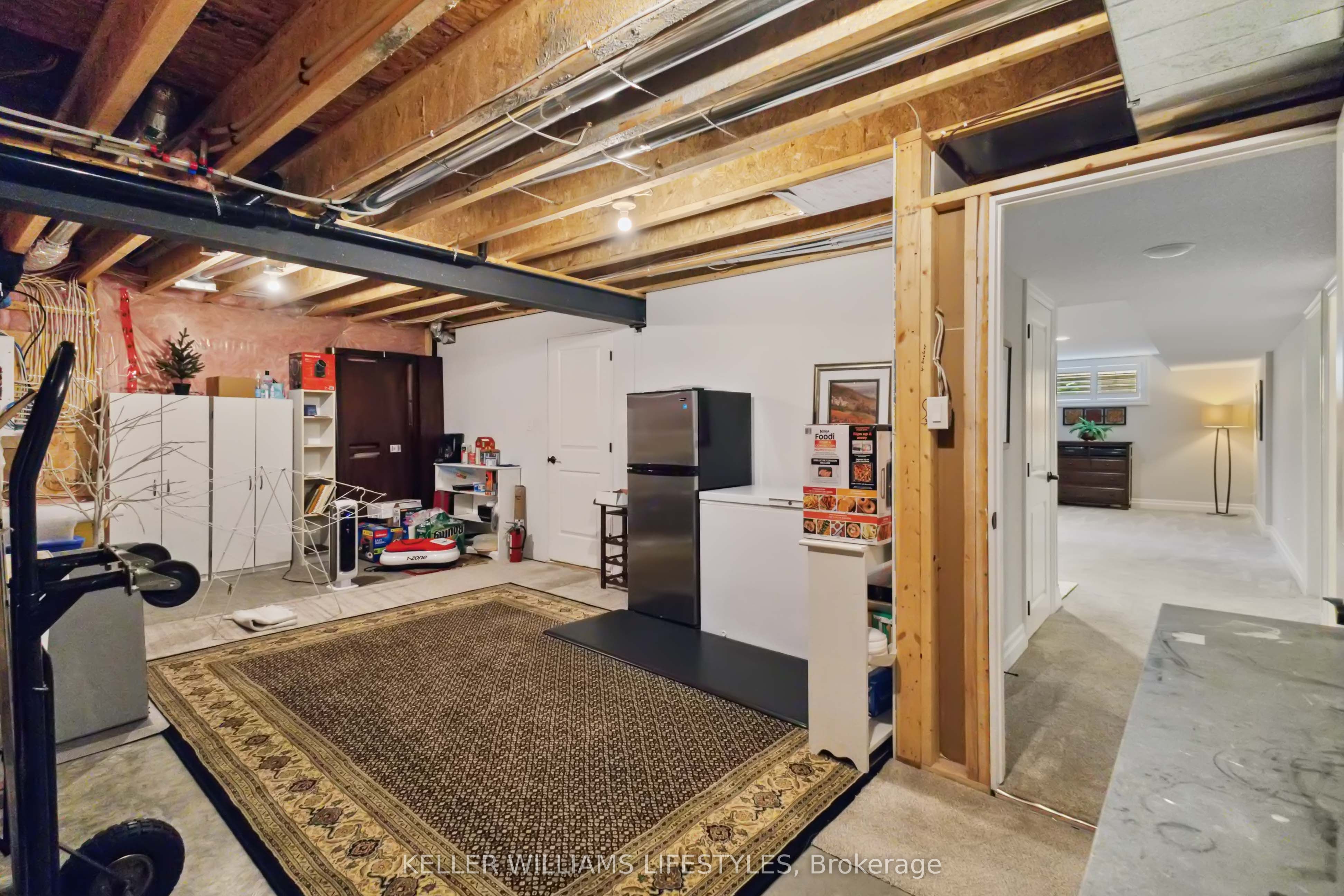 2290 Torrey Pines Way #3