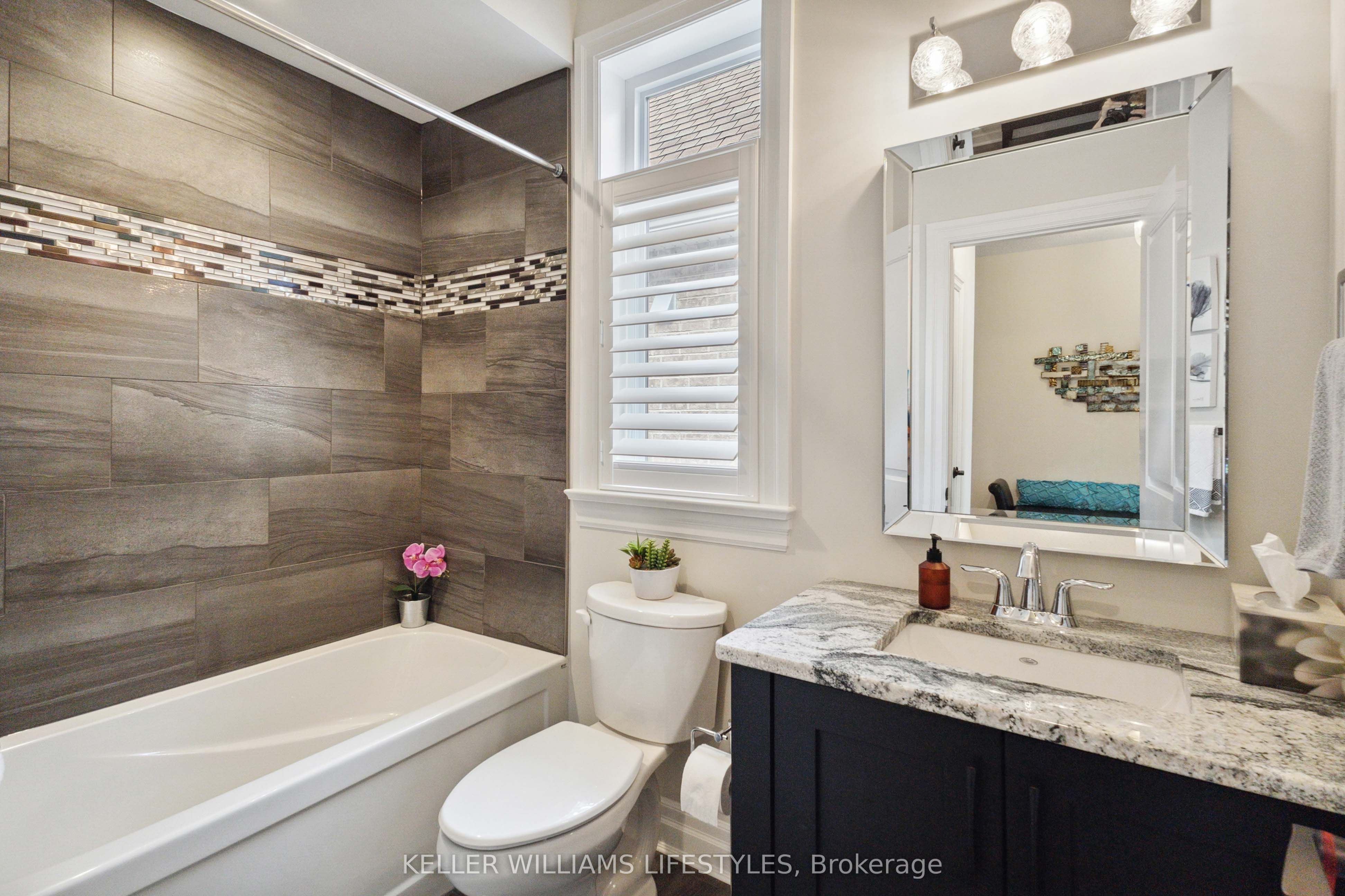 2290 Torrey Pines Way #3