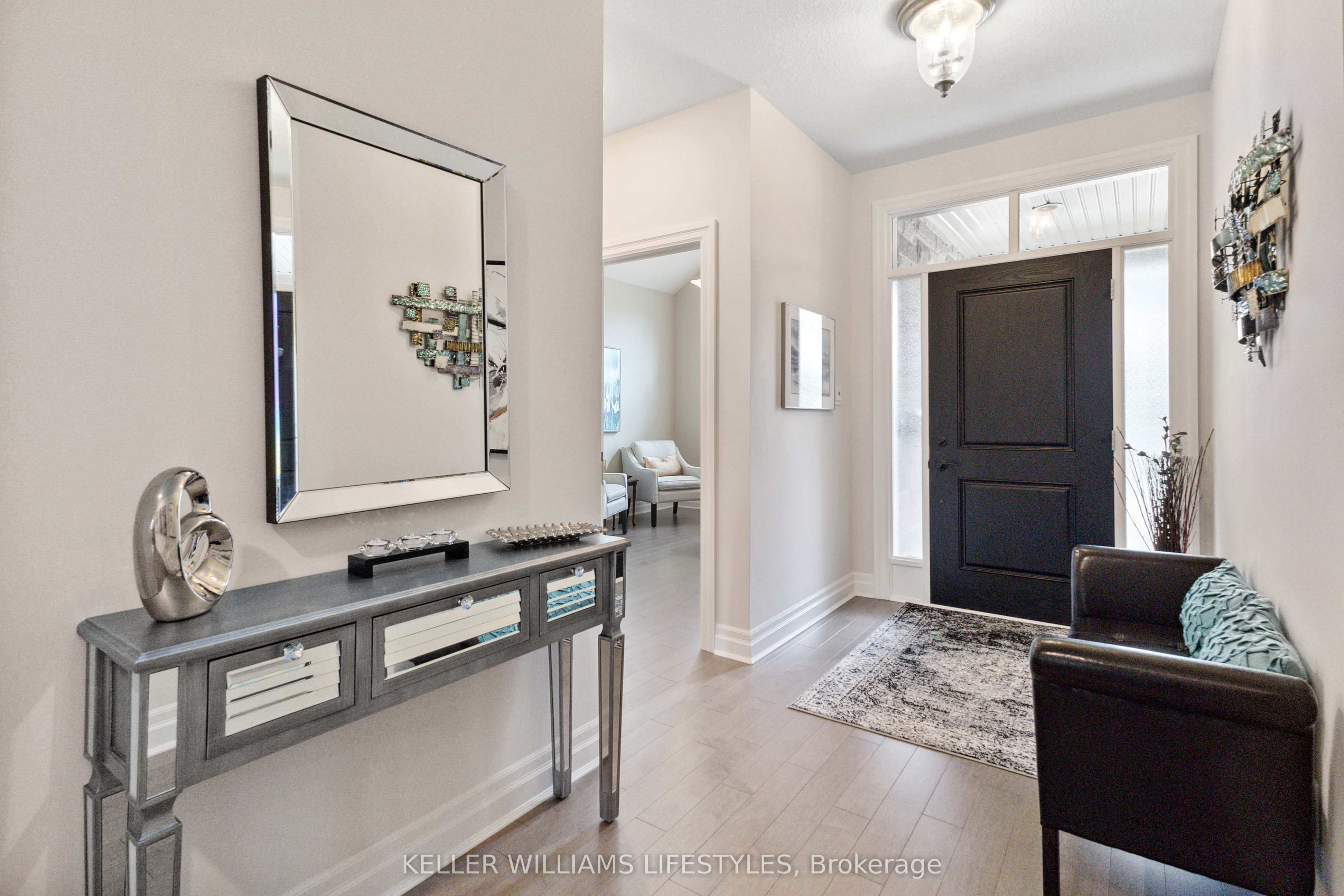 2290 Torrey Pines Way #3