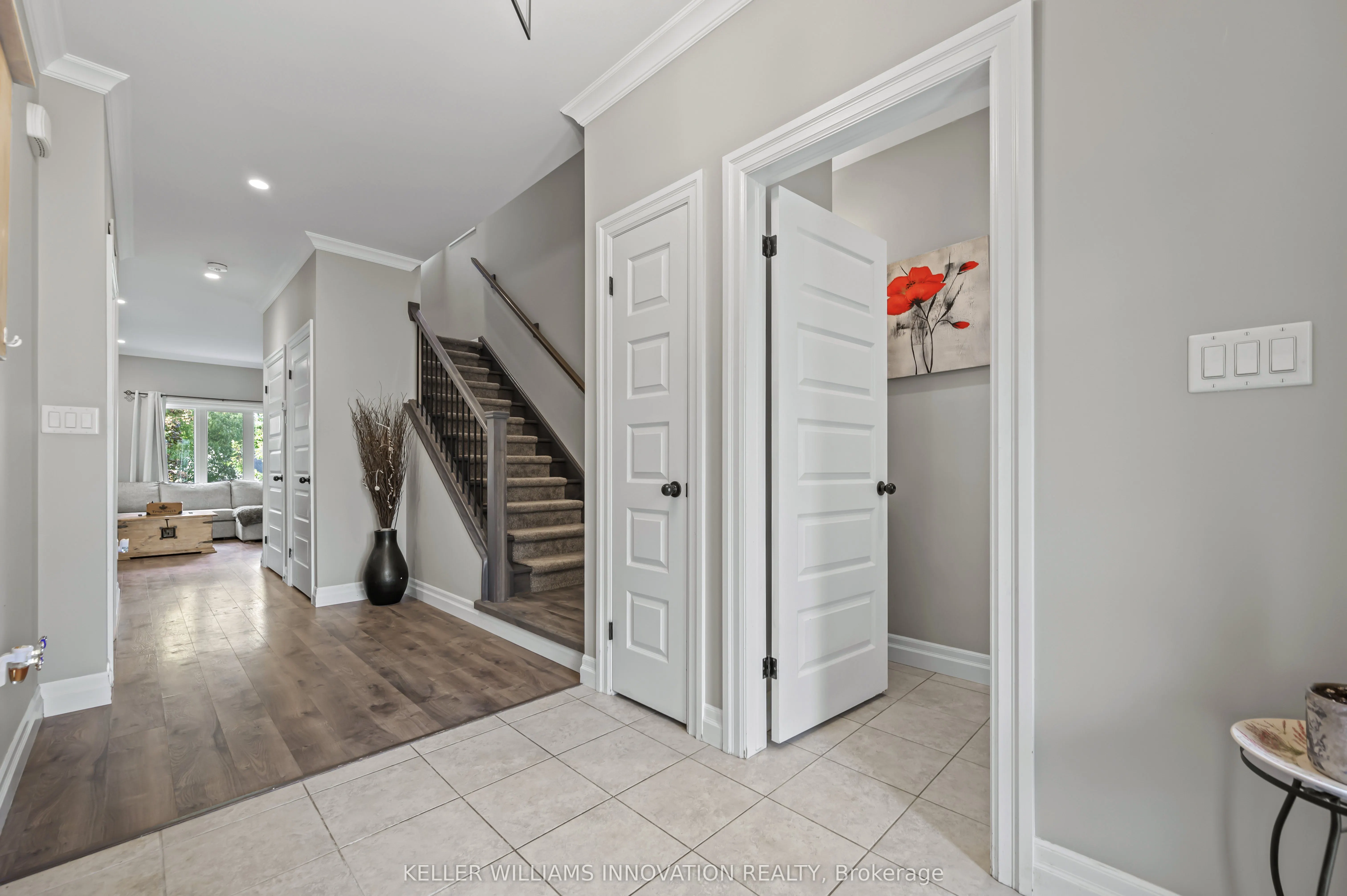 279 Oak Street