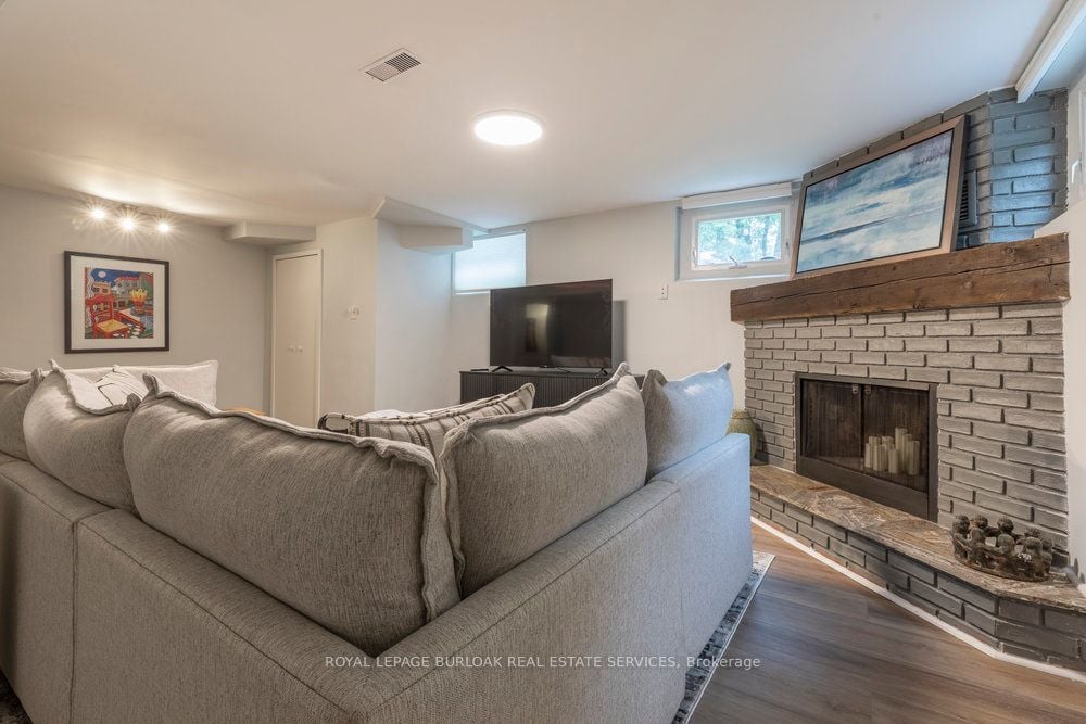 839 Mewburn Road