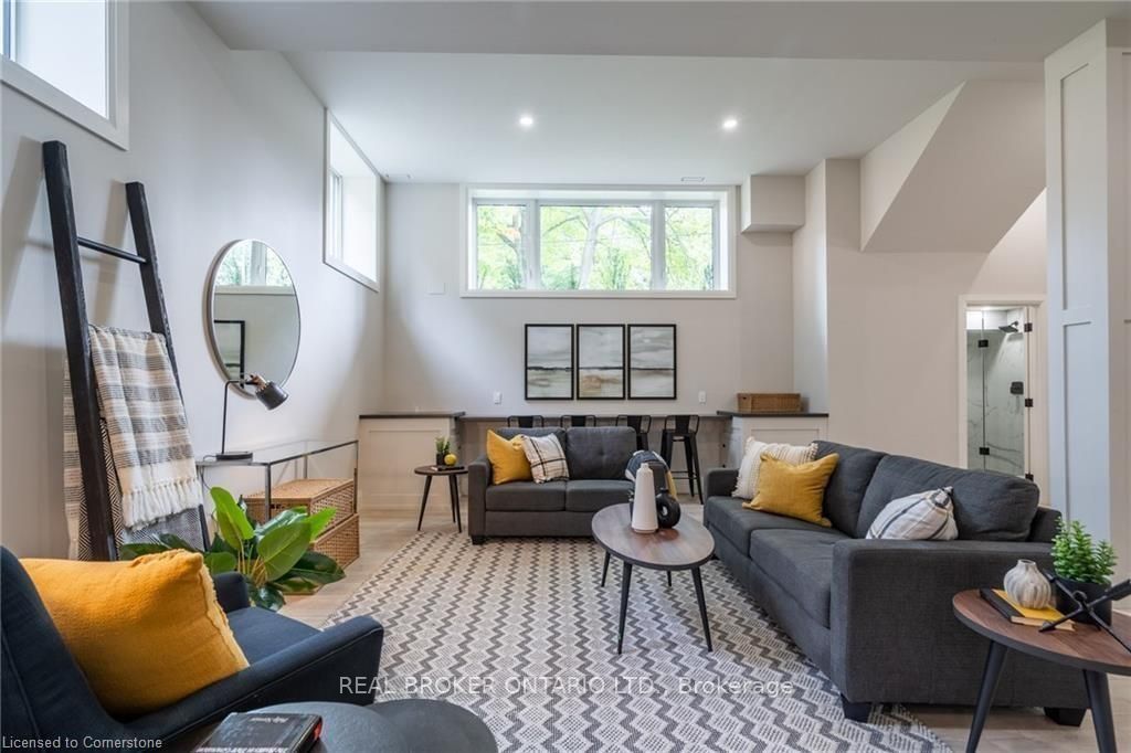 262 Robina Road