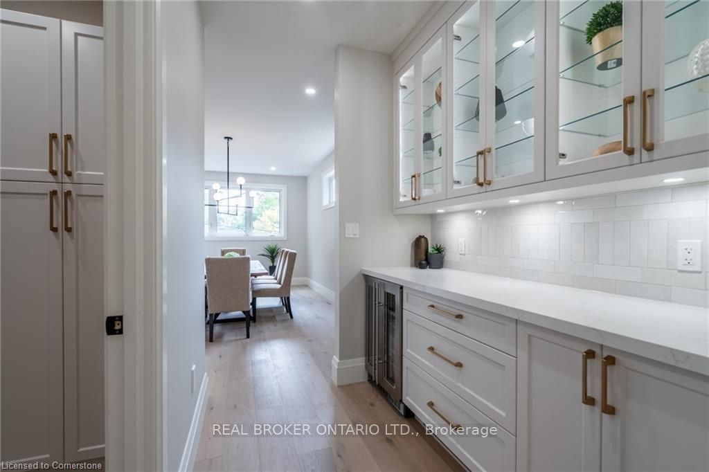 262 Robina Road
