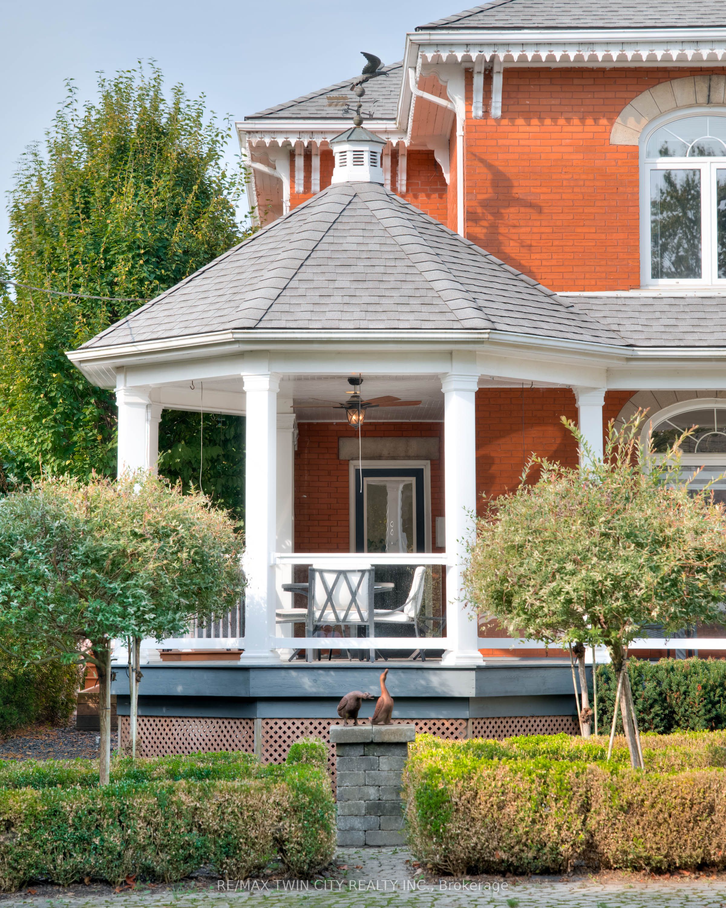 37 John Street