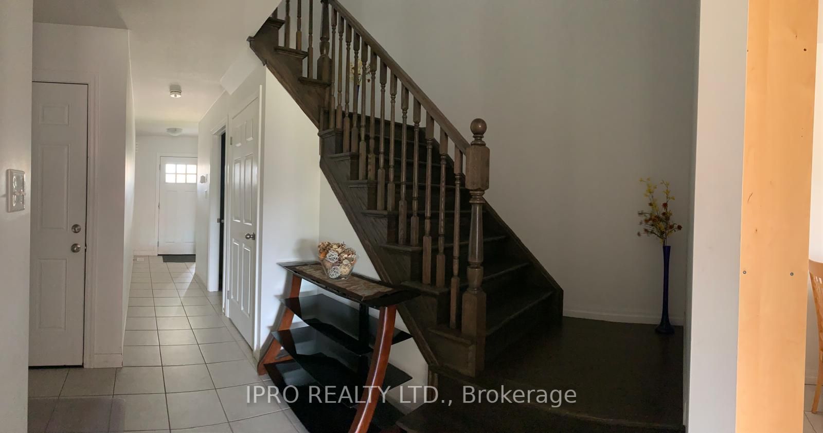 135 Hardcastle Drive #24