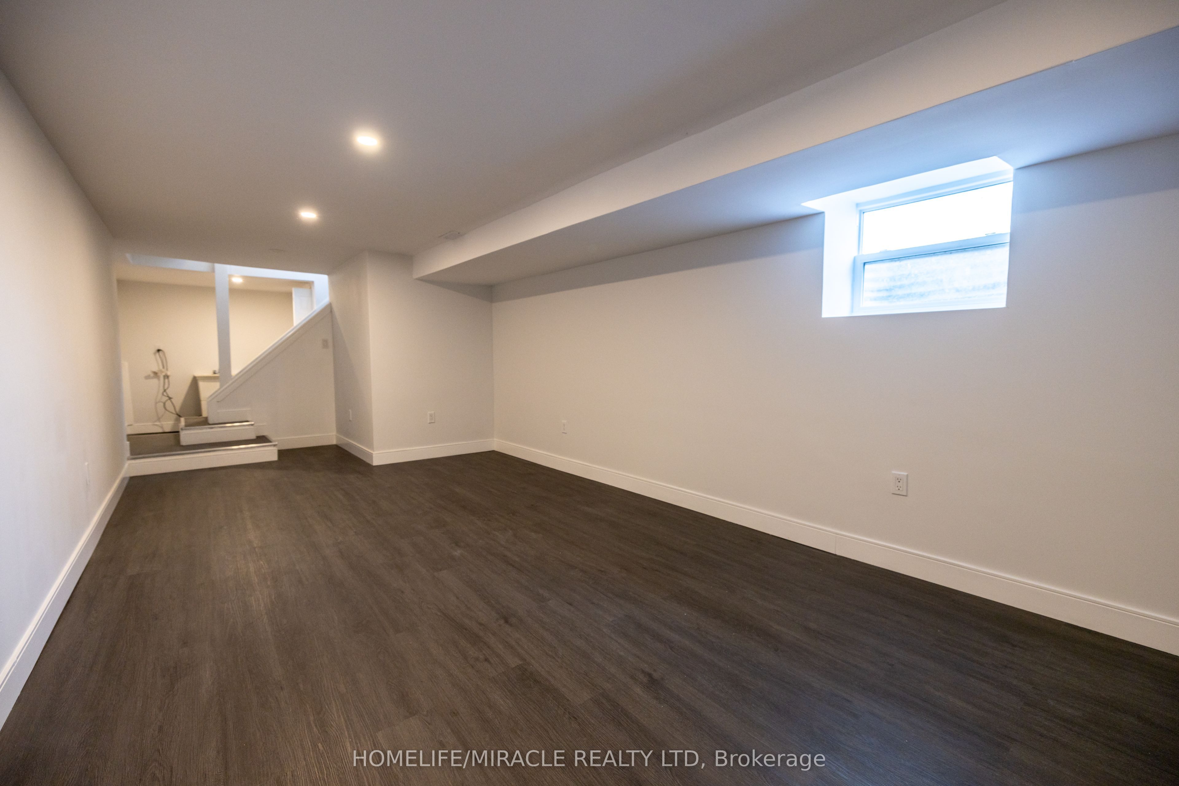 139 Superior Street