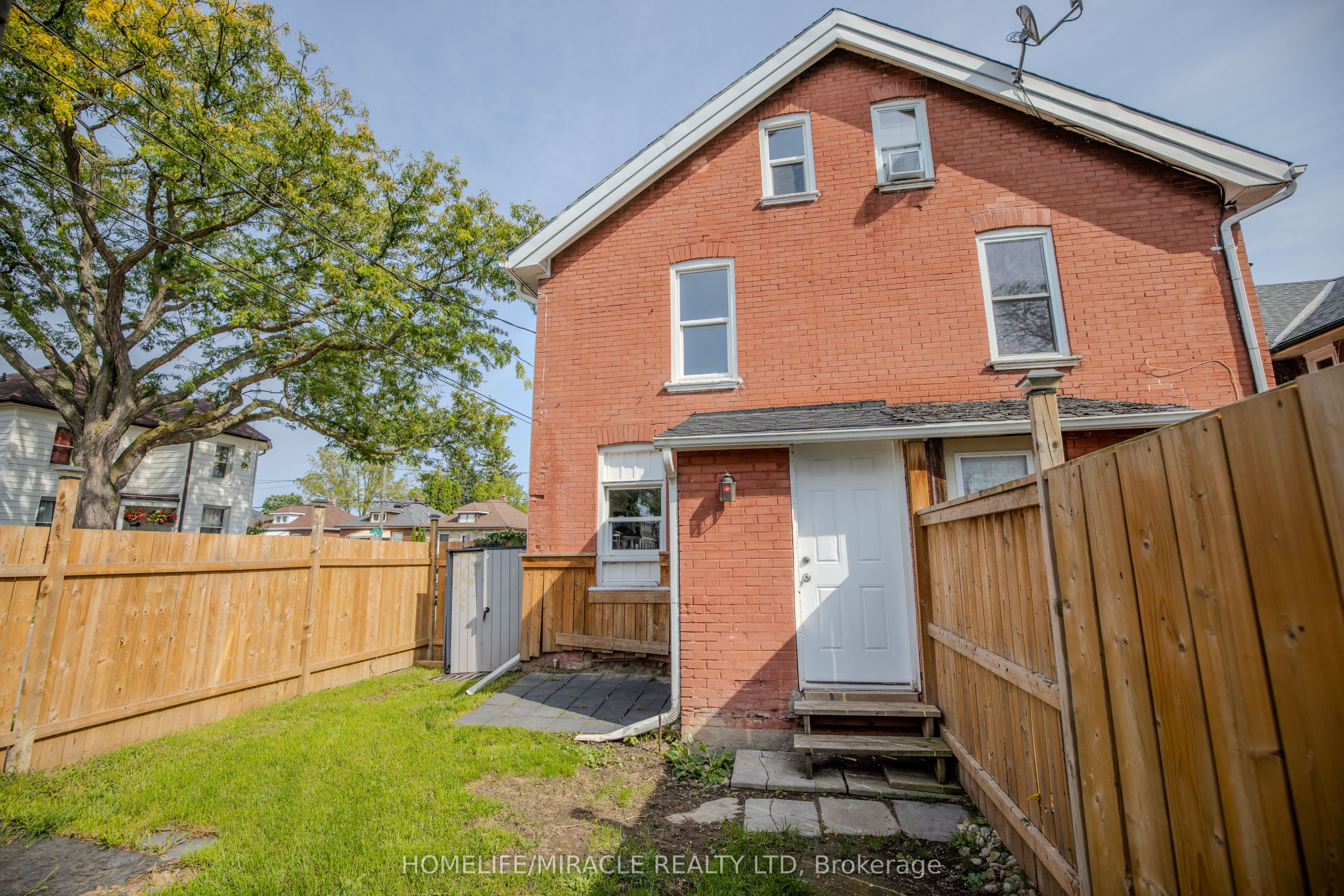 139 Superior Street